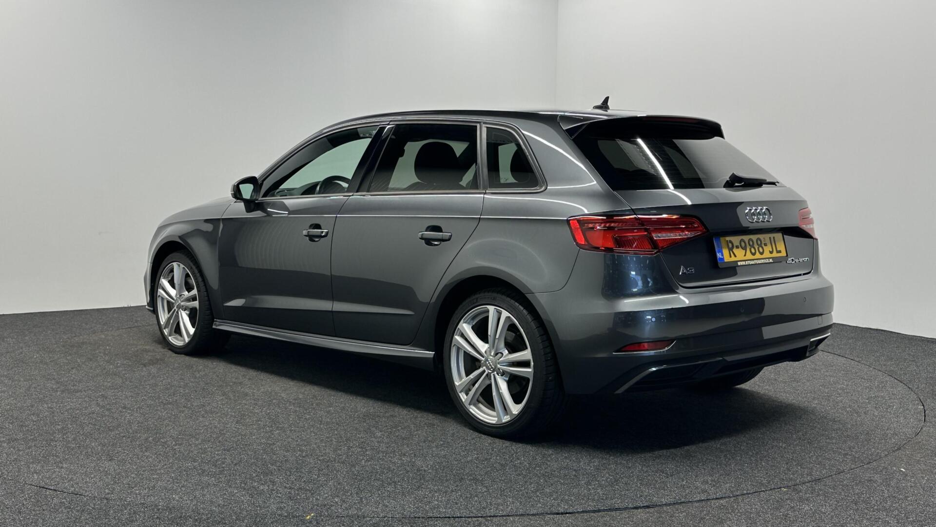 Foto van Audi A3 40 E-tron