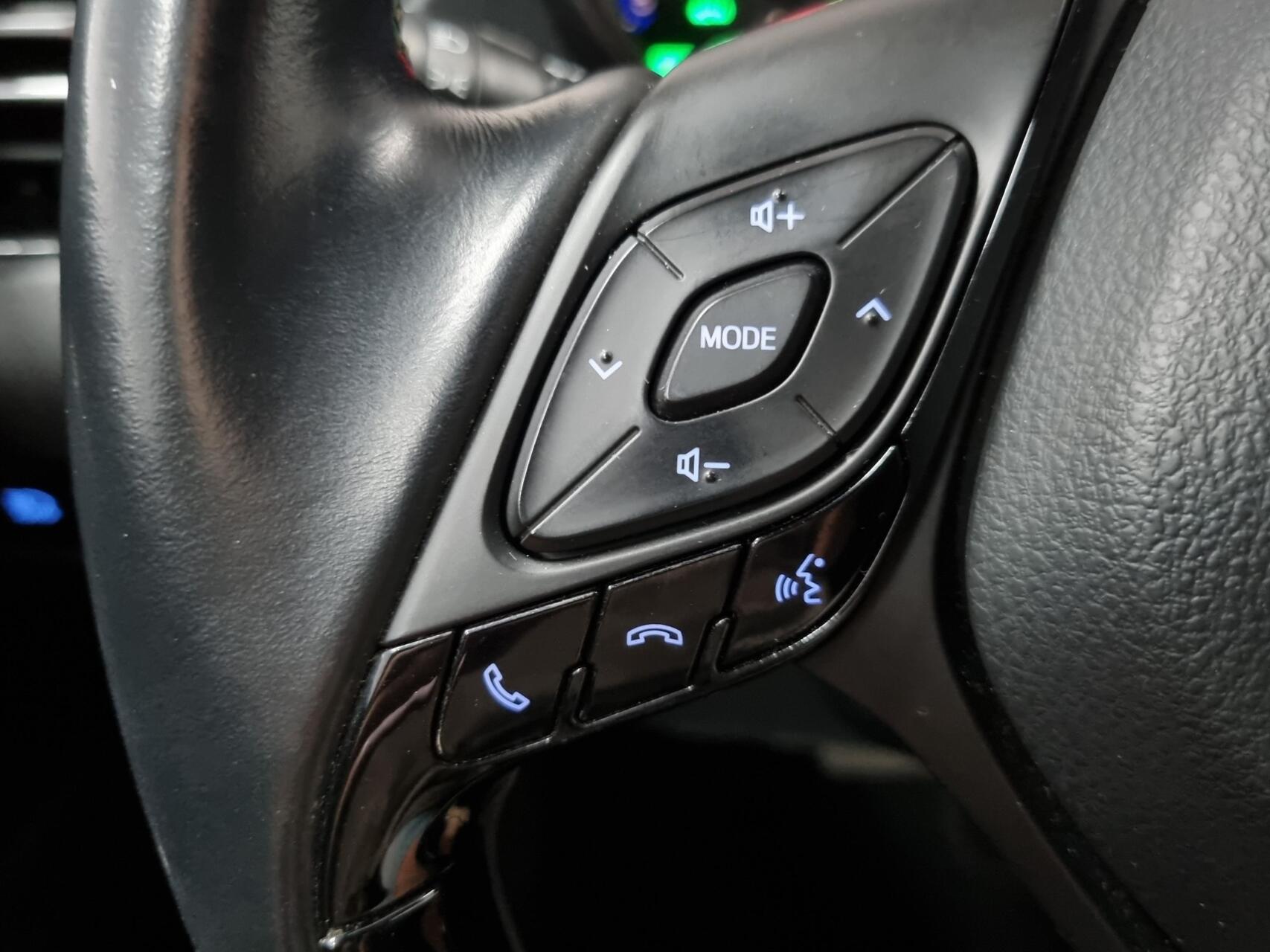 Foto van Toyota Toyota C-hr