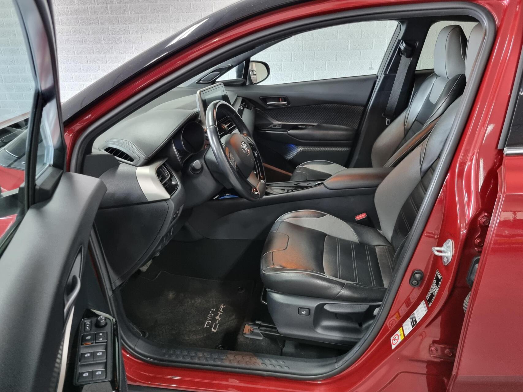 Foto van Toyota Toyota C-hr