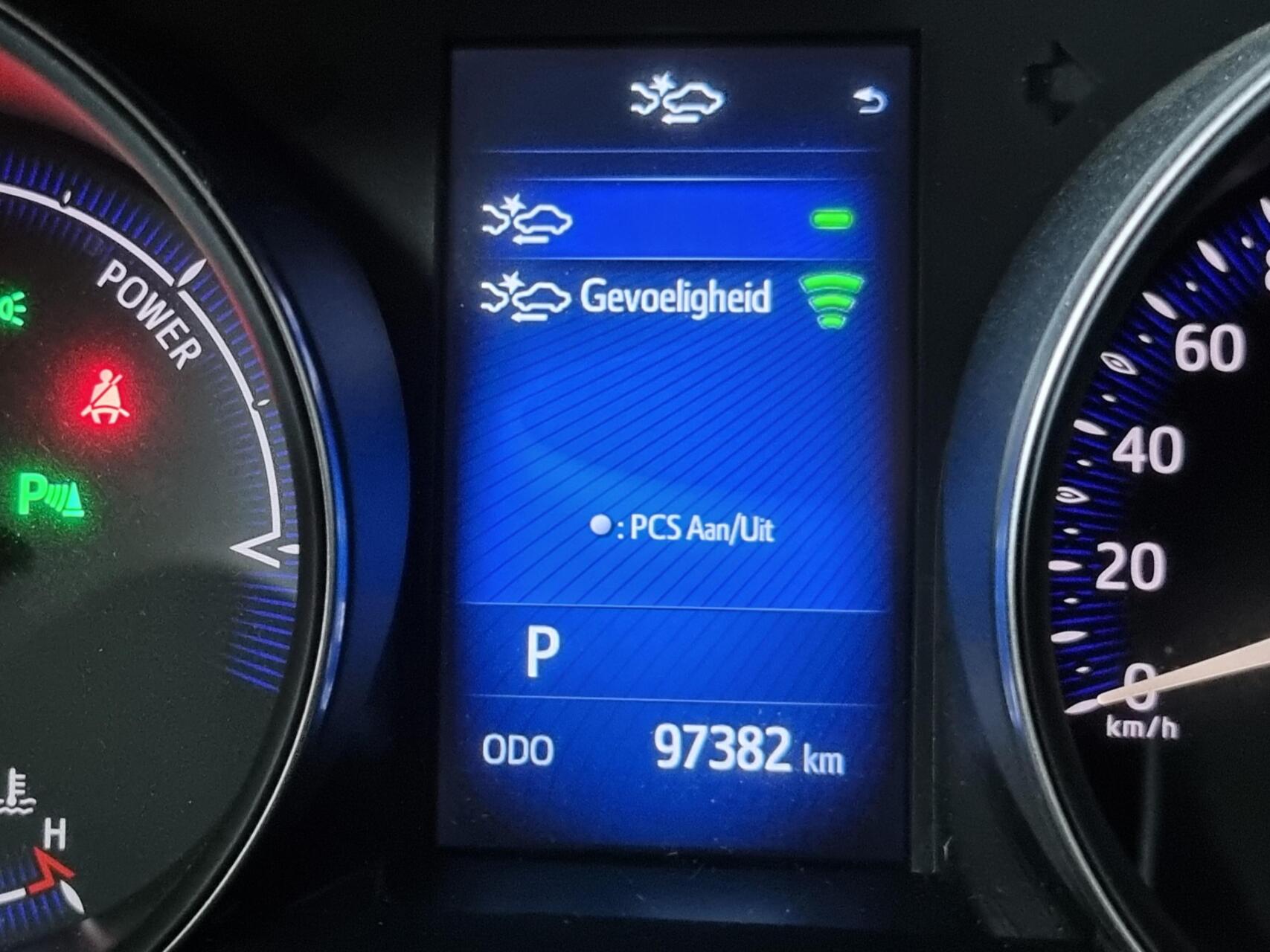 Foto van Toyota Toyota C-hr