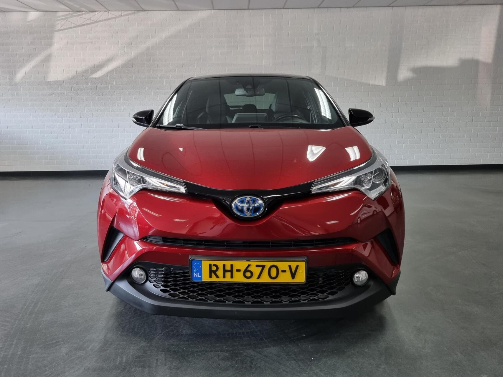 Foto van Toyota Toyota C-hr