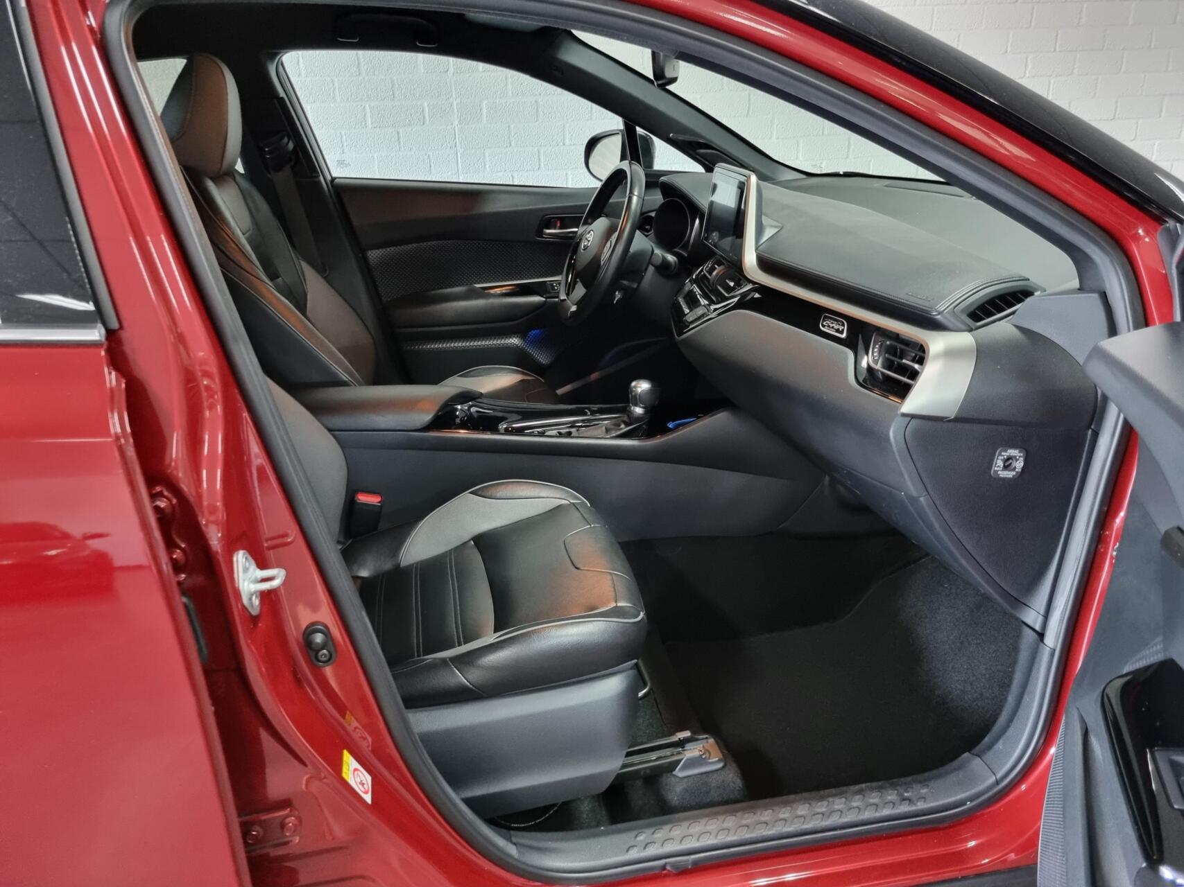 Foto van Toyota Toyota C-hr