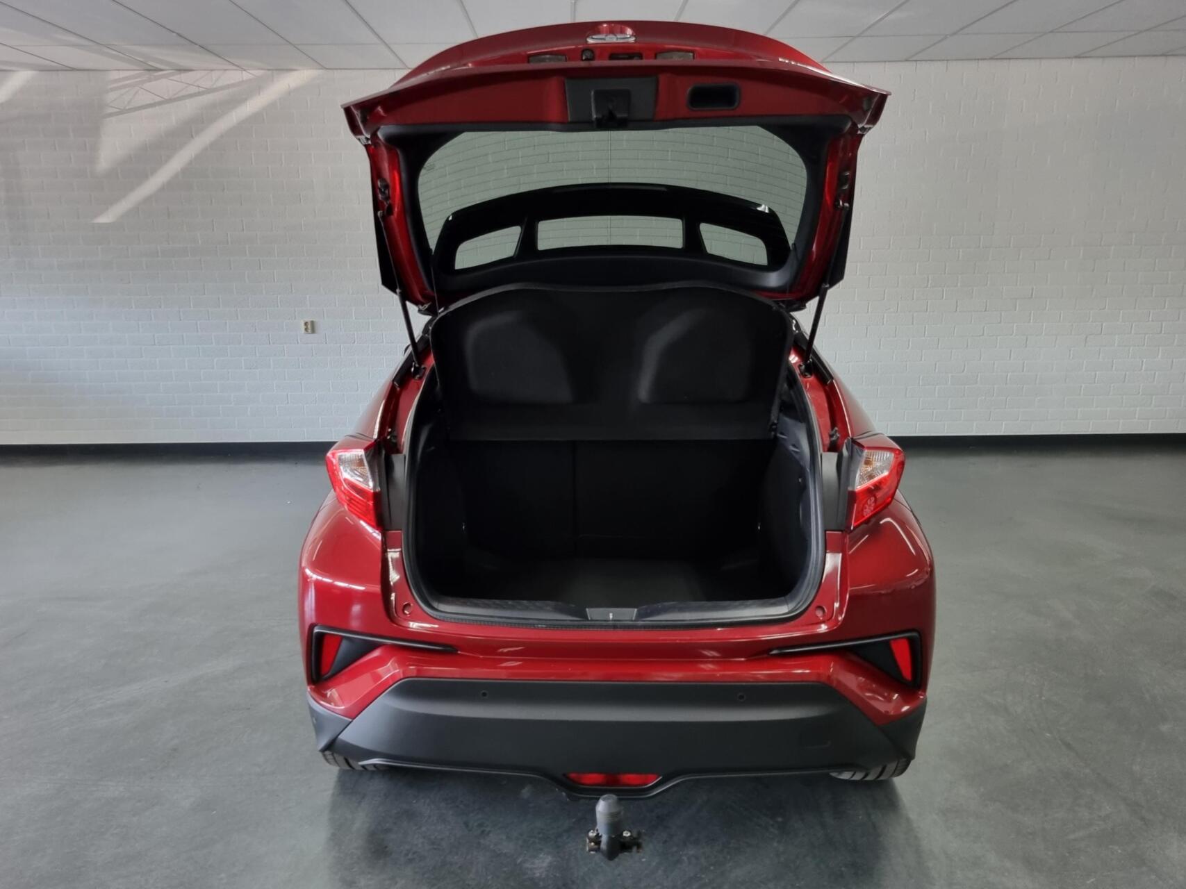 Foto van Toyota Toyota C-hr