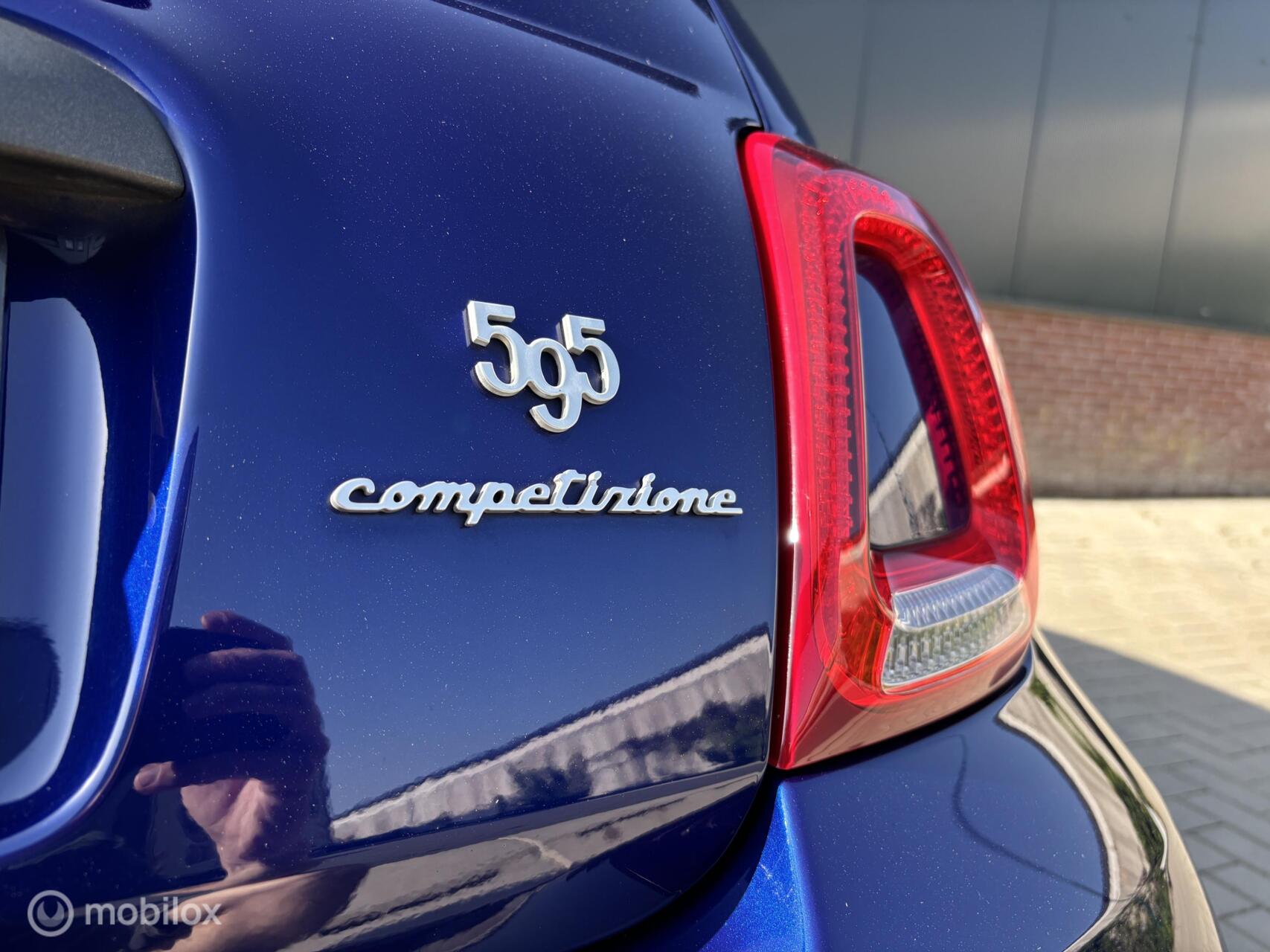 Foto van Fiat 500 Abarth