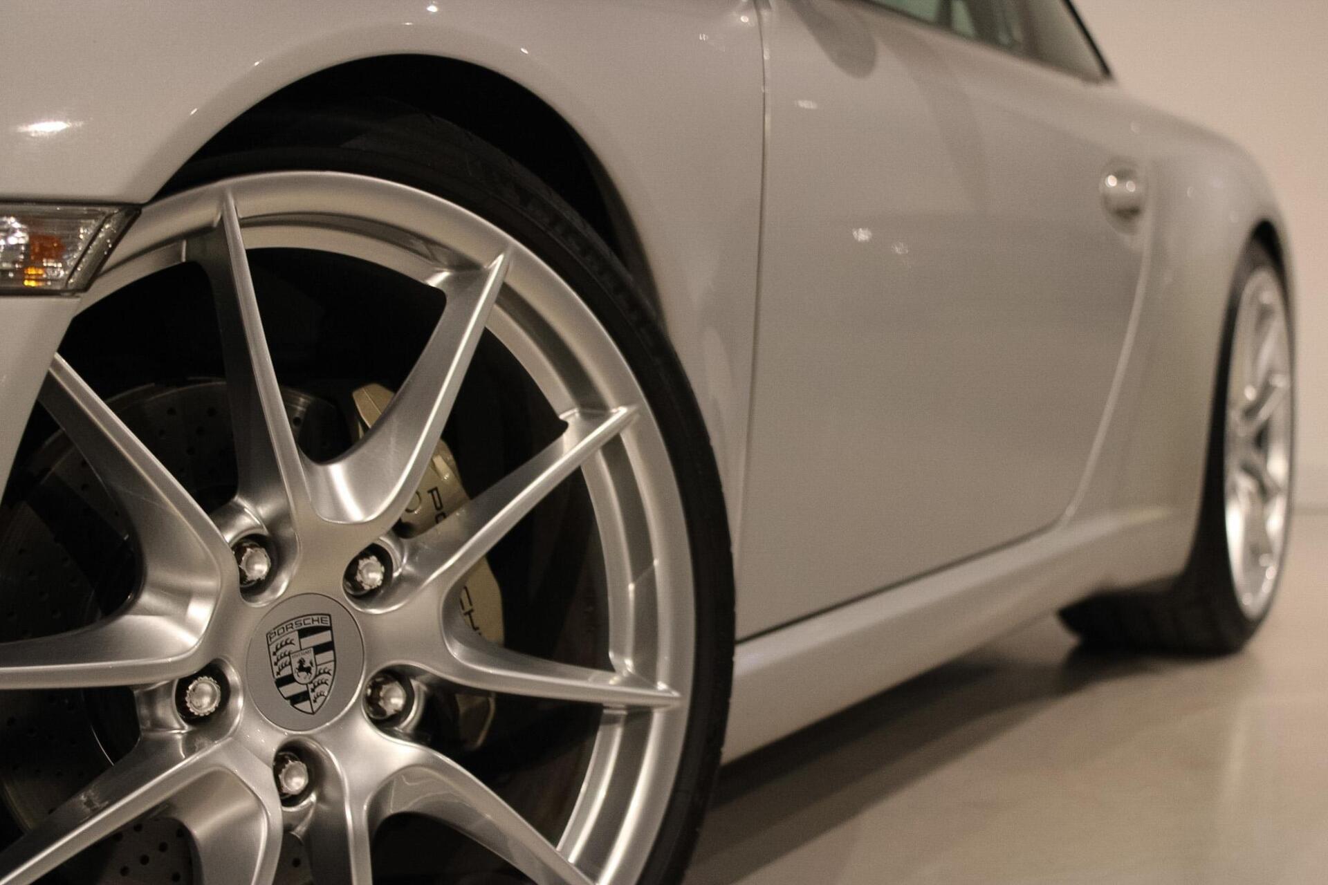 Foto van Porsche 911 Carrera