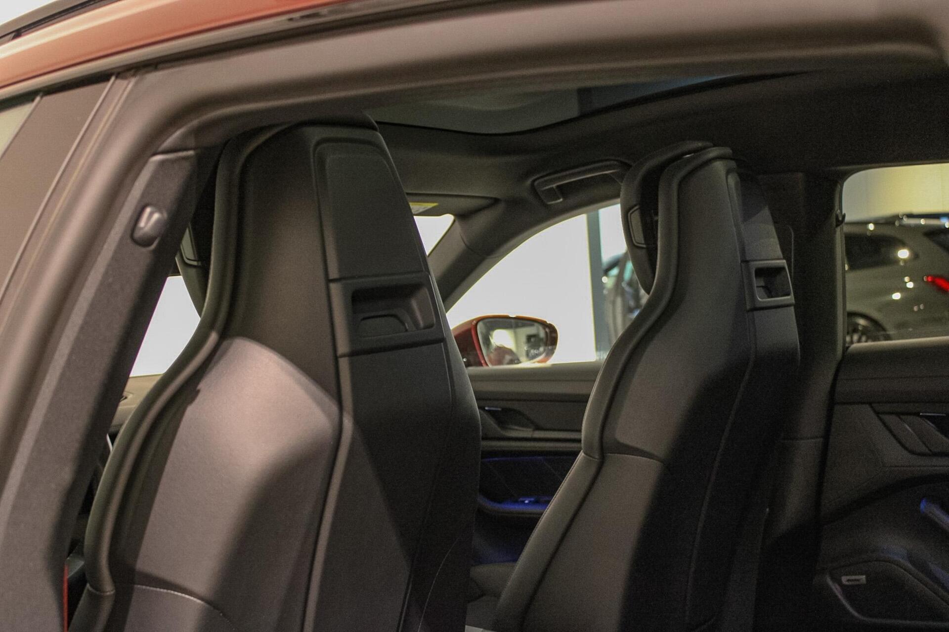 Foto van Porsche Taycan