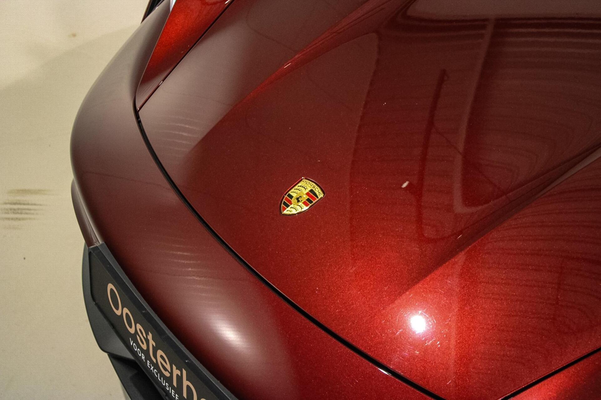 Foto van Porsche Taycan