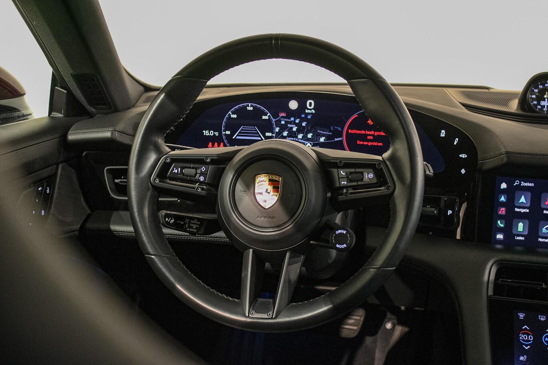 Foto van Porsche Taycan
