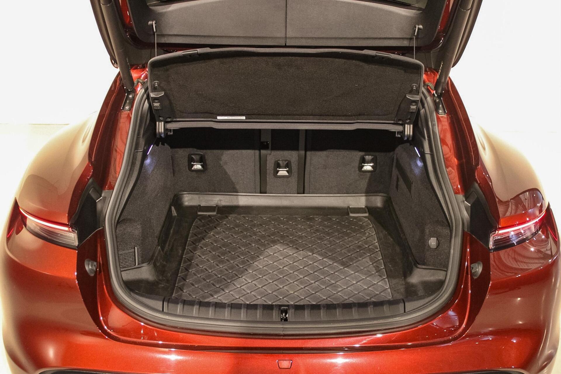 Foto van Porsche Taycan
