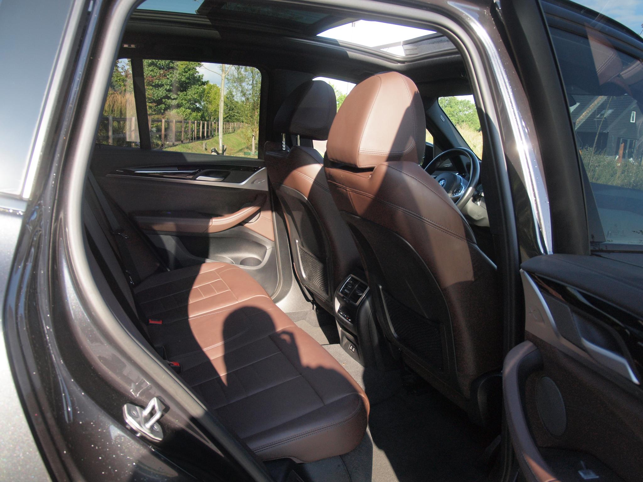 Foto van BMW Ix3