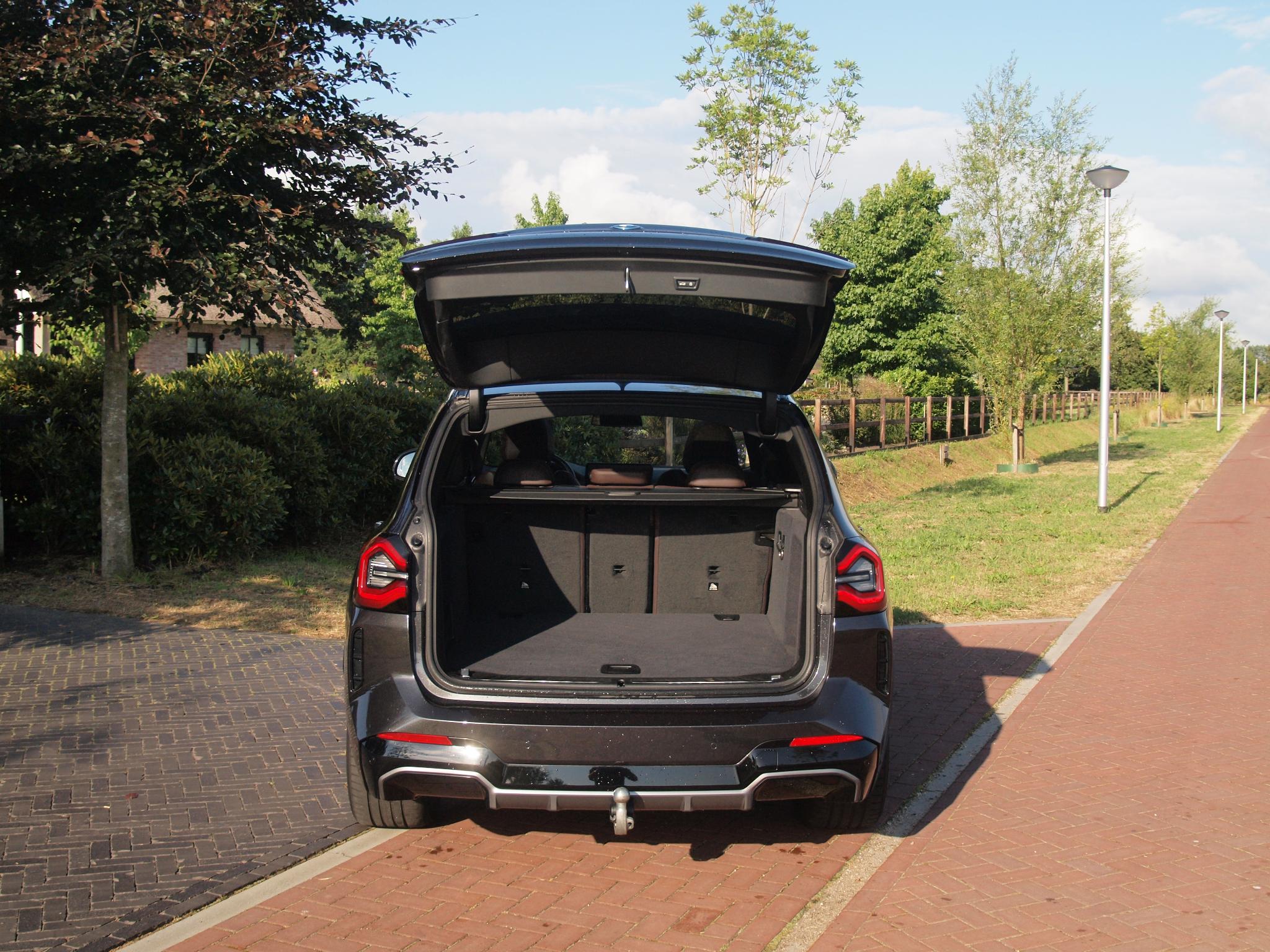 Foto van BMW Ix3