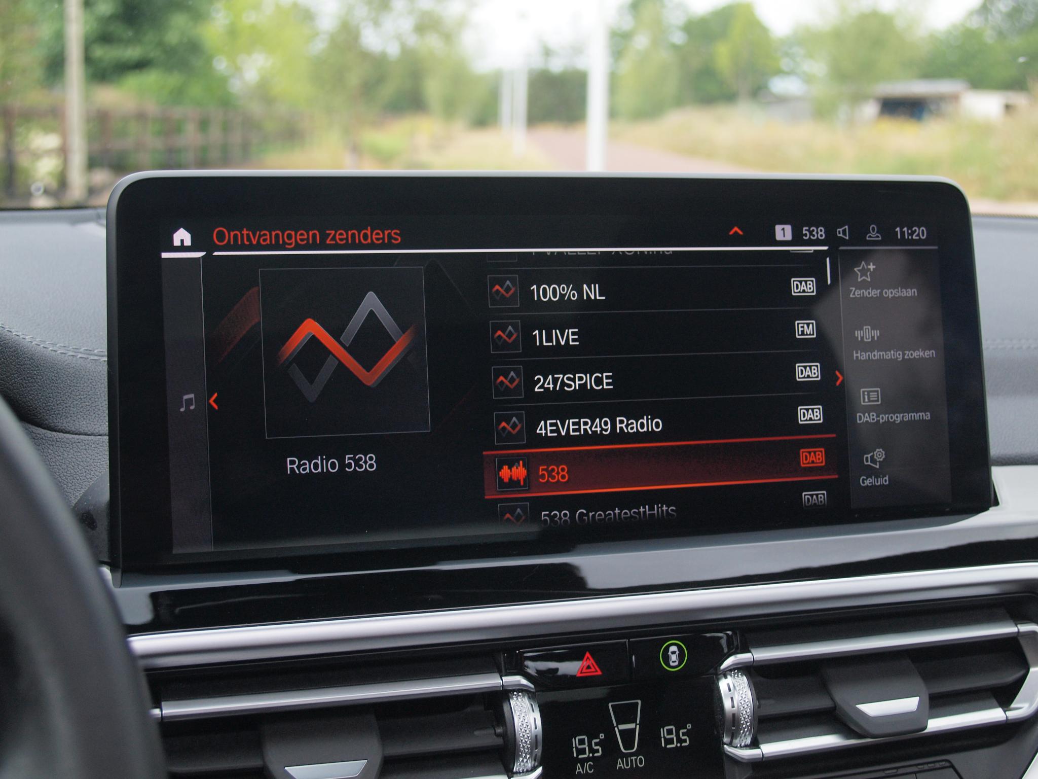 Foto van BMW Ix3