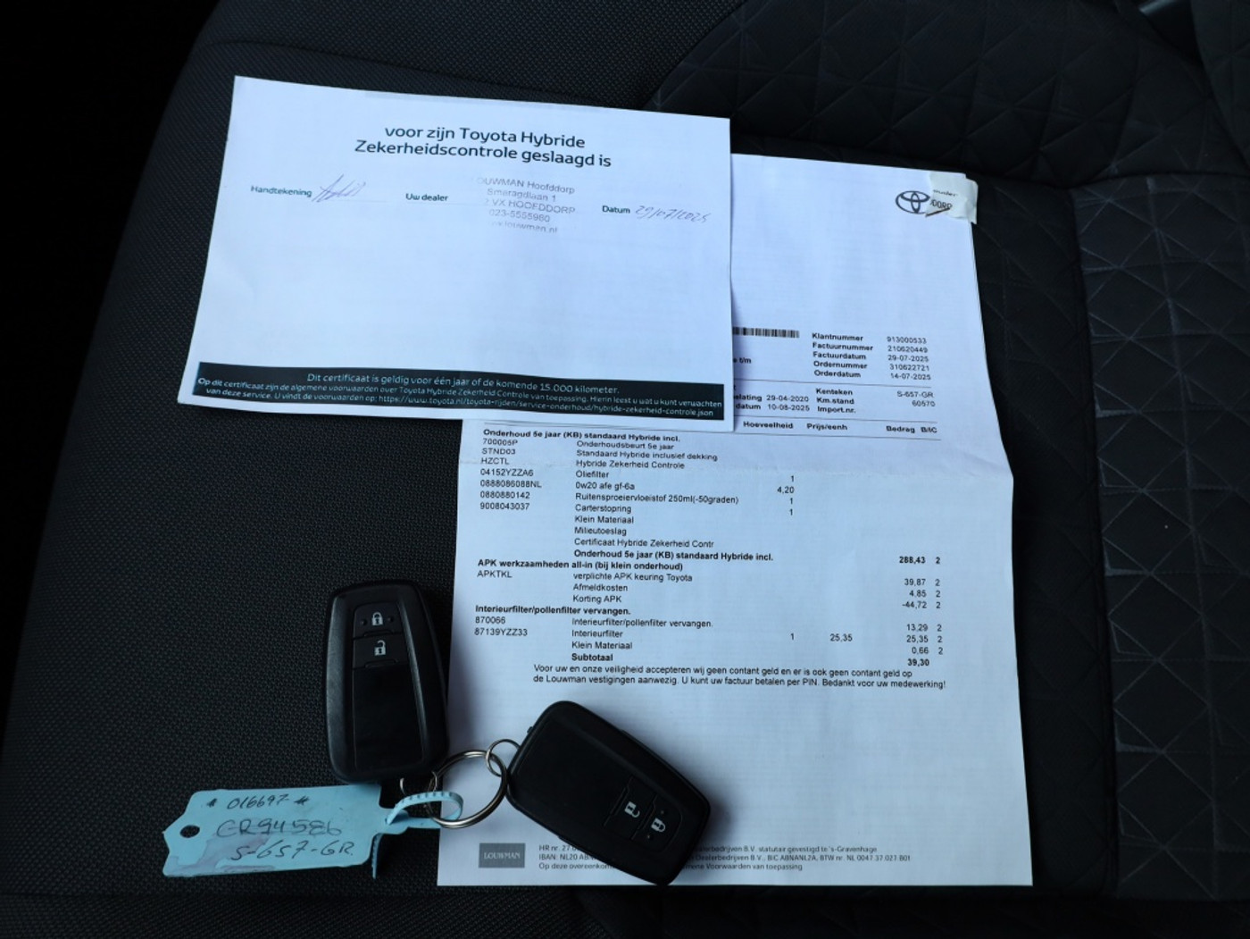 Foto van Toyota Toyota C-hr