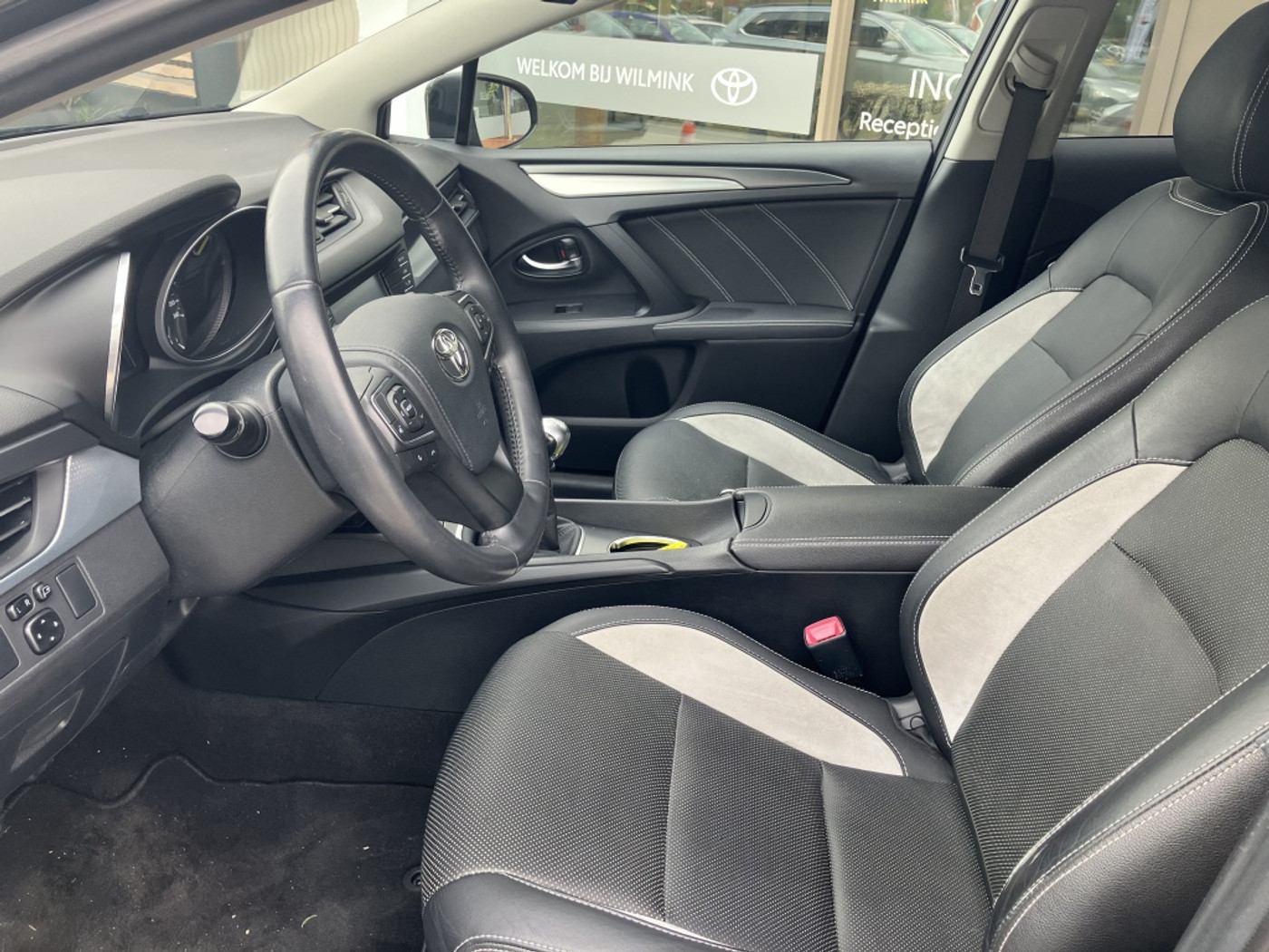 Foto van Toyota Toyota Avensis