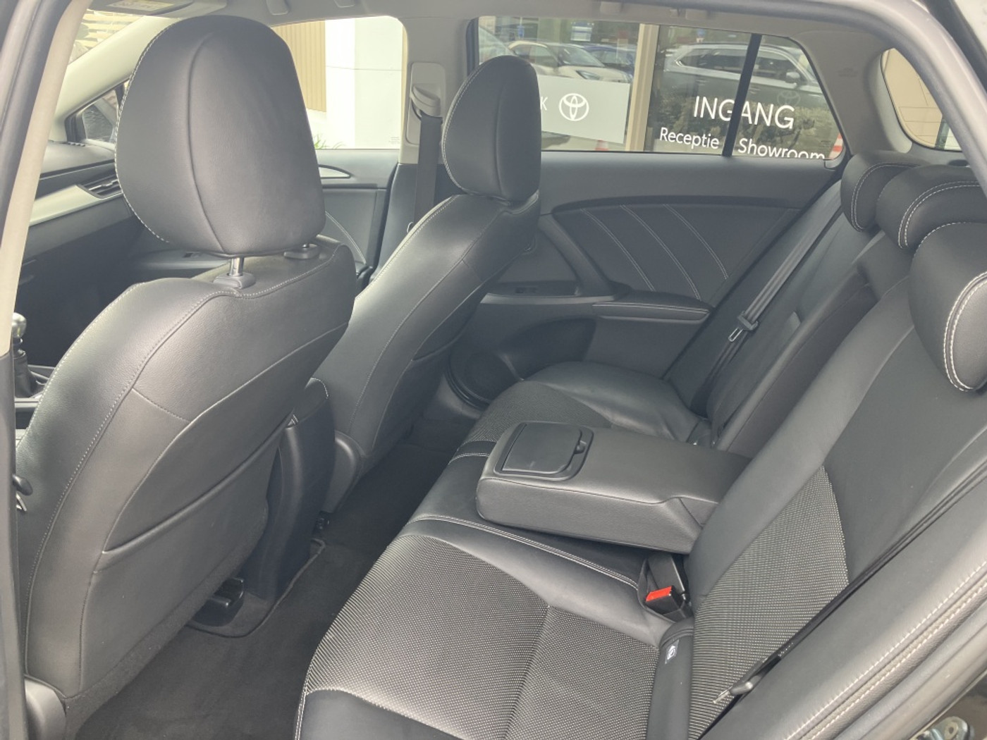 Foto van Toyota Toyota Avensis