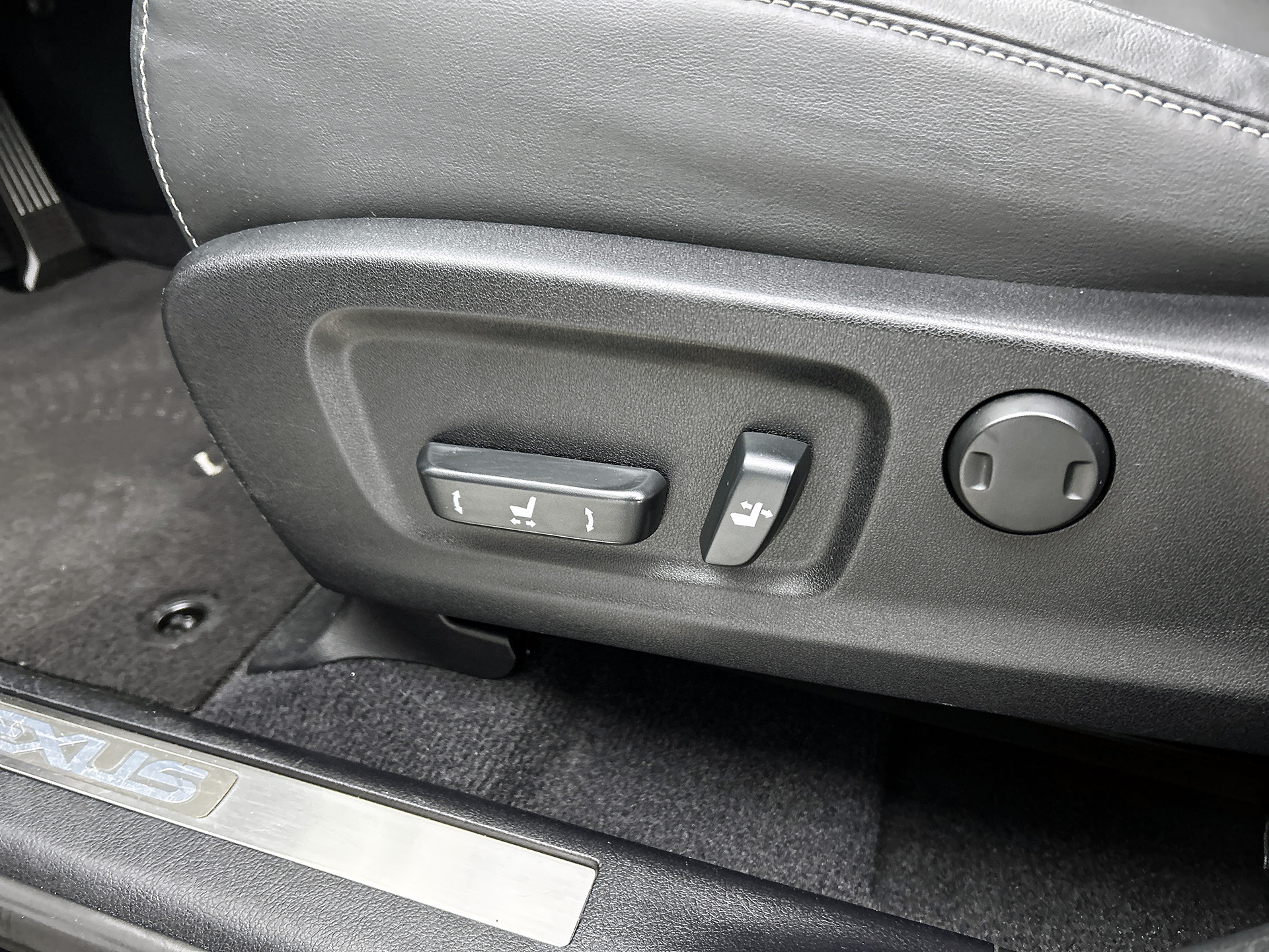 Foto van Lexus Lexus Rx450h