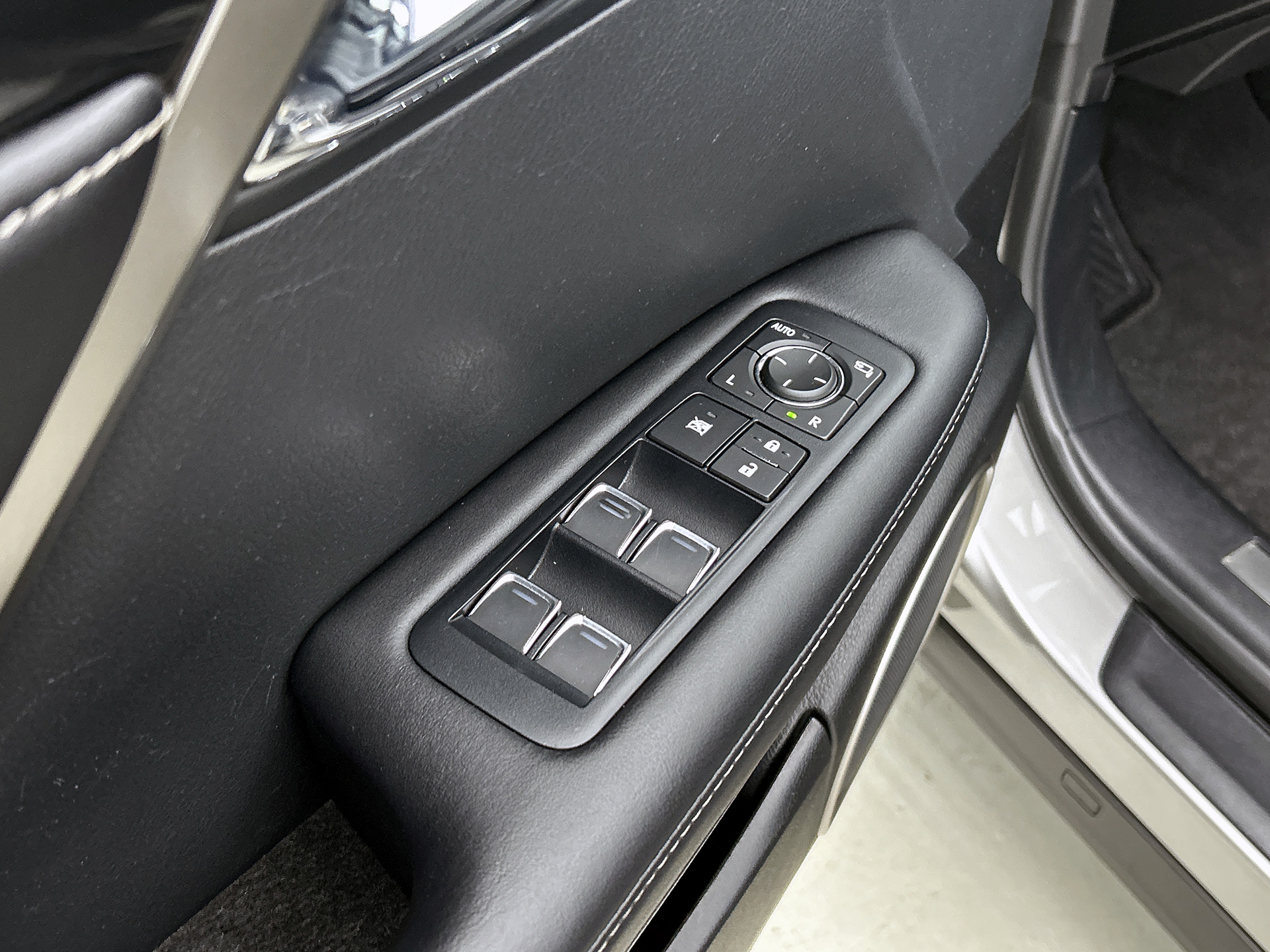 Foto van Lexus Lexus Rx450h
