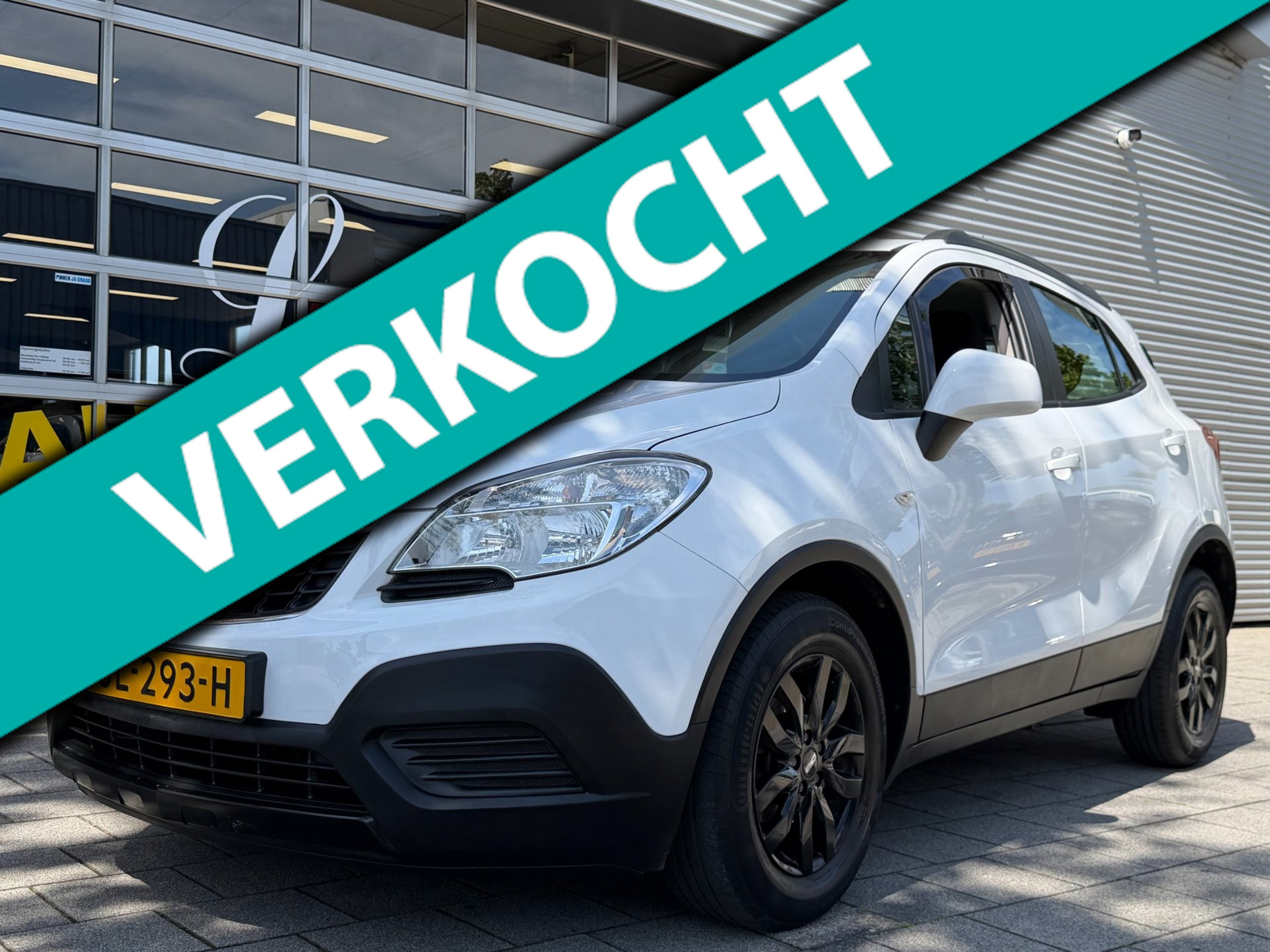 Opel Mokka 1.6i- 16V Selection - 92.000KM - Navigatie / Apple CarPlay I Airco I PDC I Comfort pakket I Sport velgen 2014 - voorkant