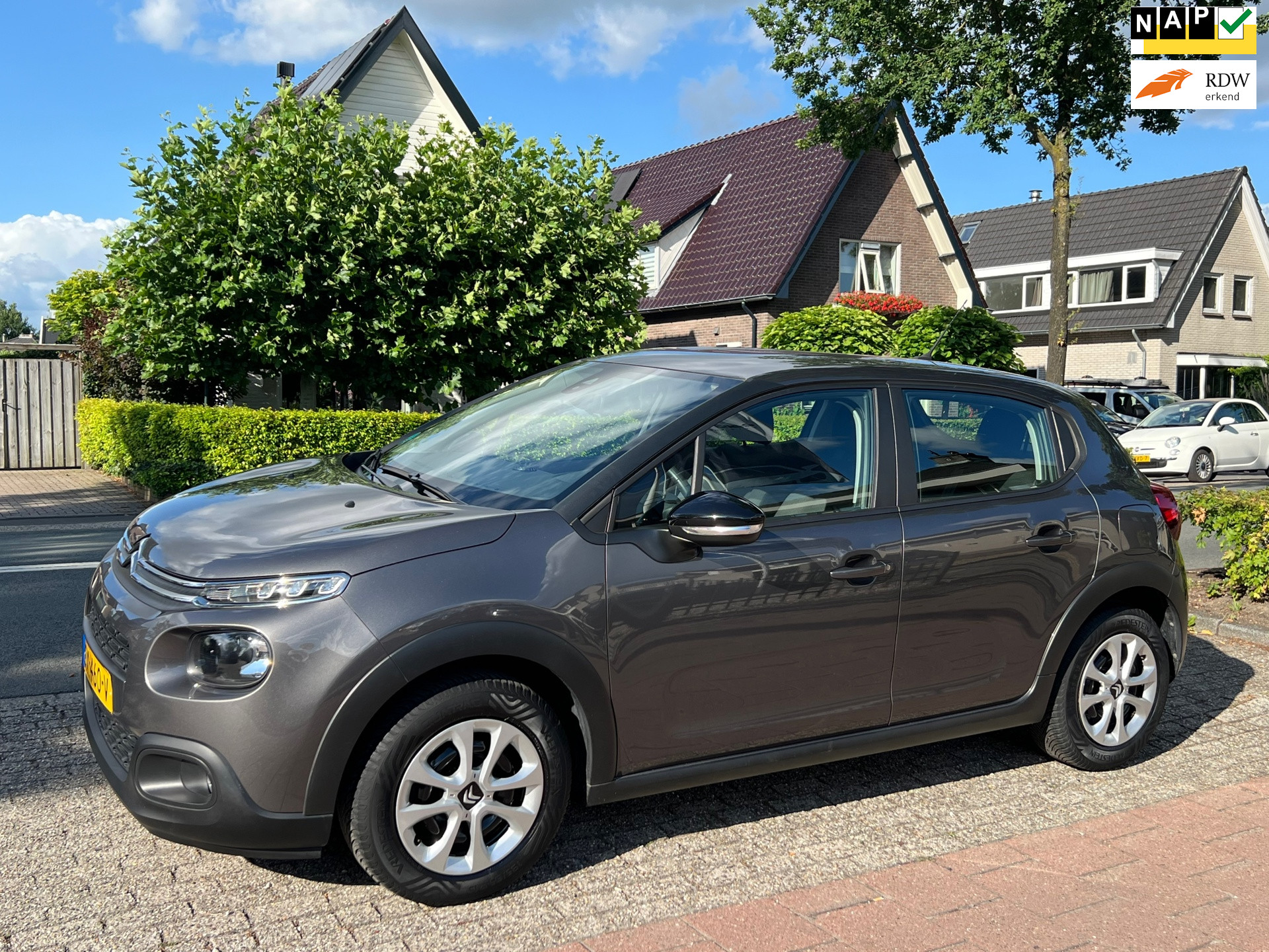 Citroen C3 1.2 PureTech 95.000 km Dealeronderhouden. 2018 - voorkant
