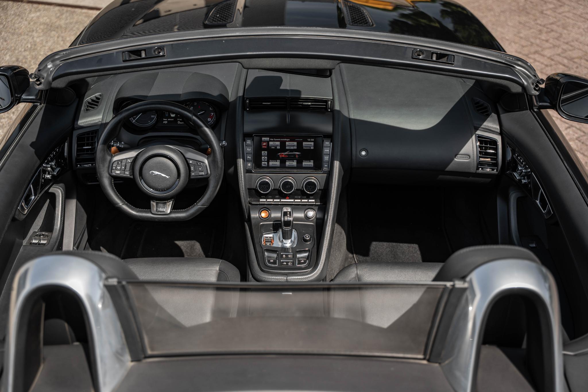 Foto van Jaguar Jaguar F-type