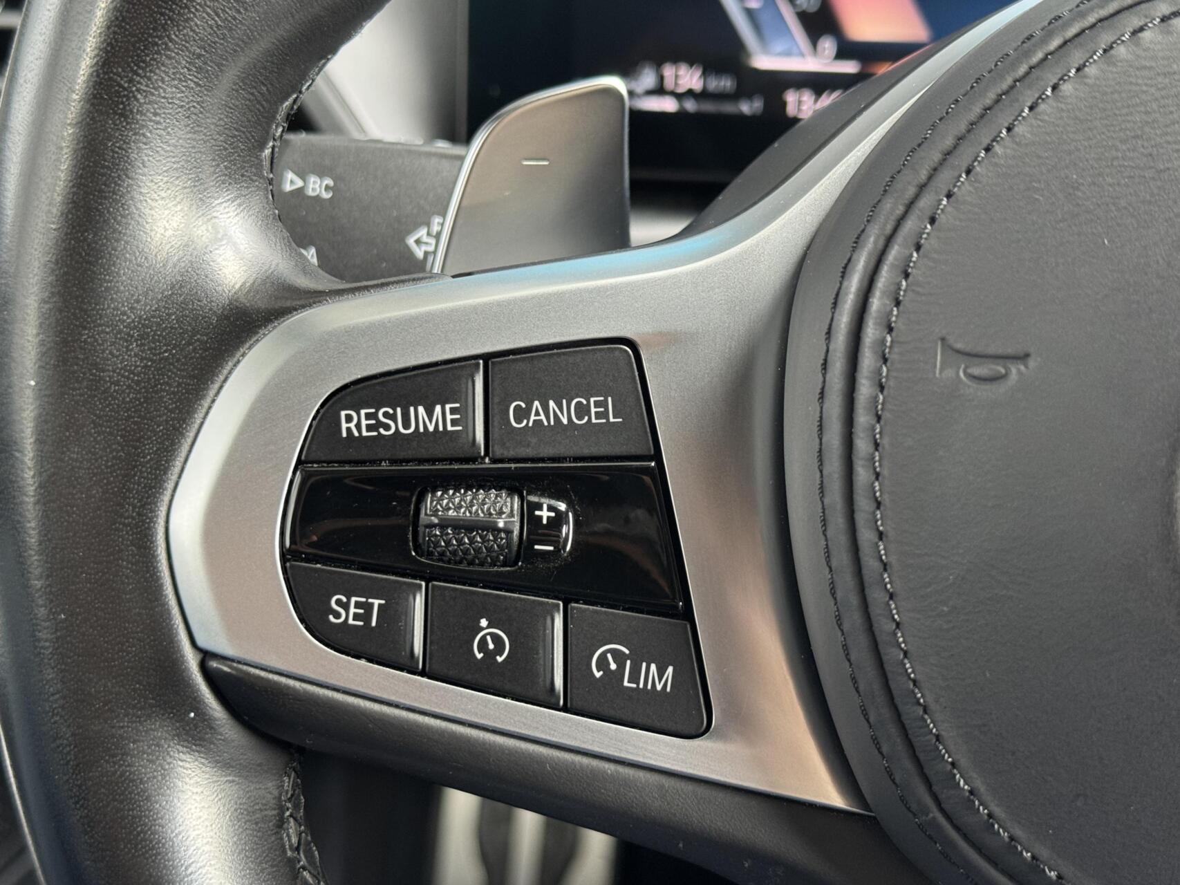 Foto van BMW 330e xDrive
