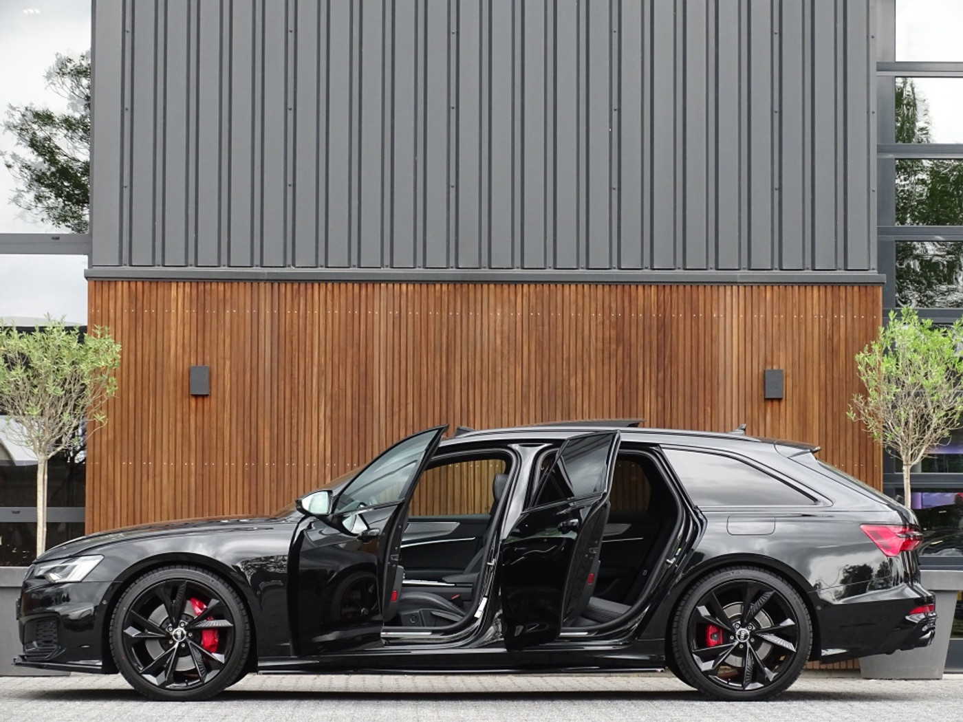 Foto van Audi A6 Avant 55 TFSI E