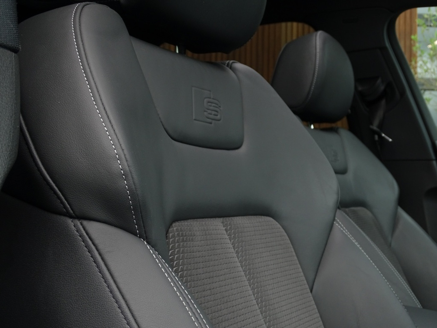 Foto van Audi A6 Avant 55 TFSI E