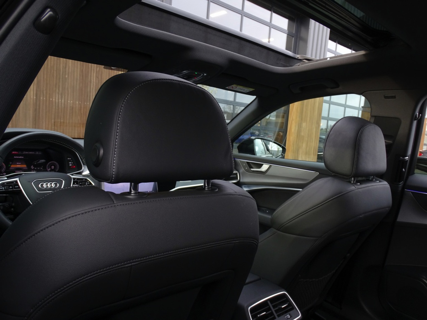 Foto van Audi A6 Avant 55 TFSI E