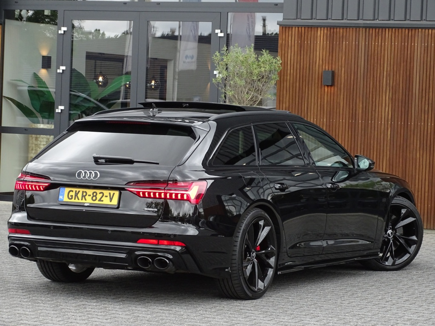 Foto van Audi A6 Avant 55 TFSI E