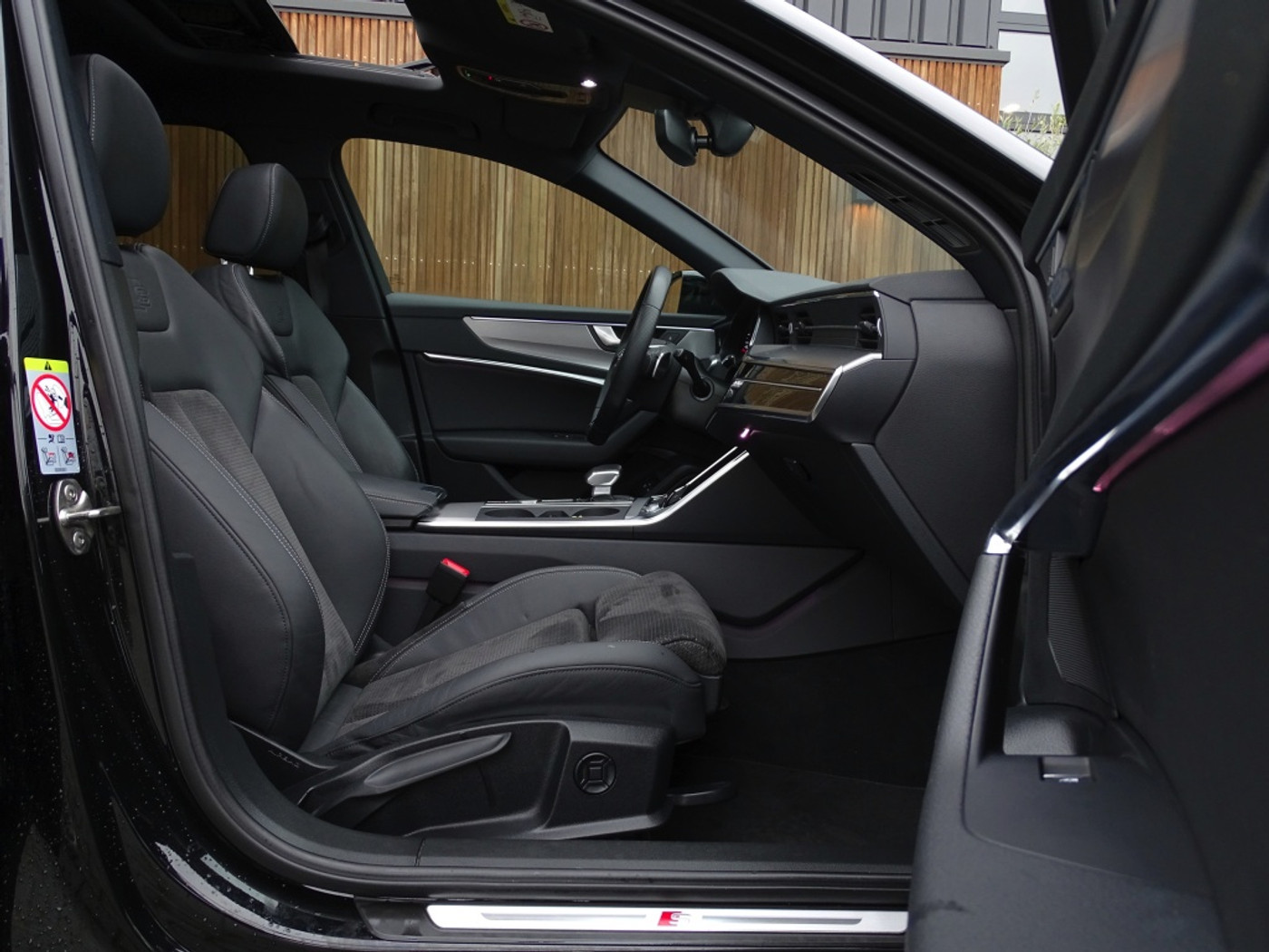 Foto van Audi A6 Avant 55 TFSI E