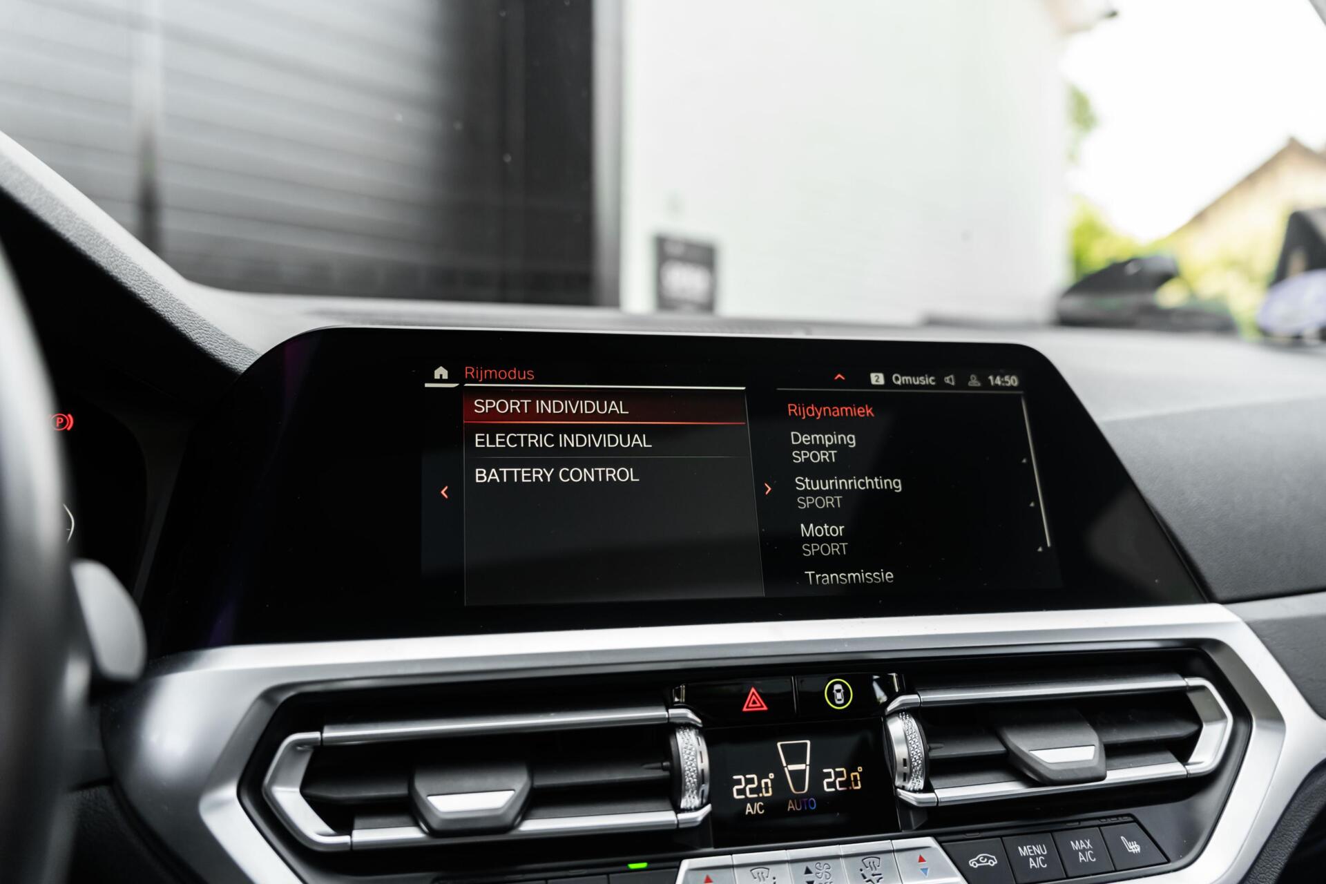 Foto van BMW 330e