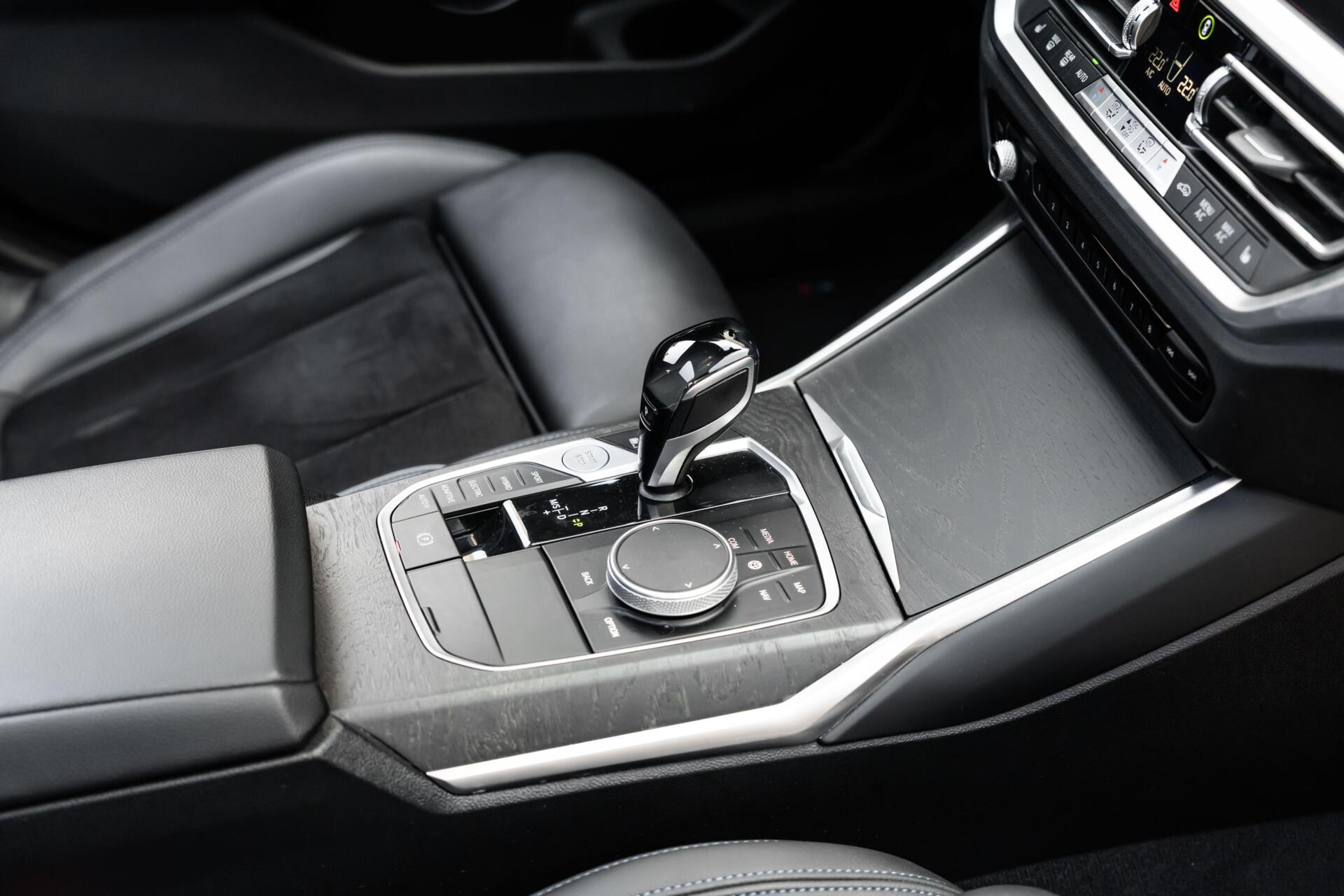 Foto van BMW 330e