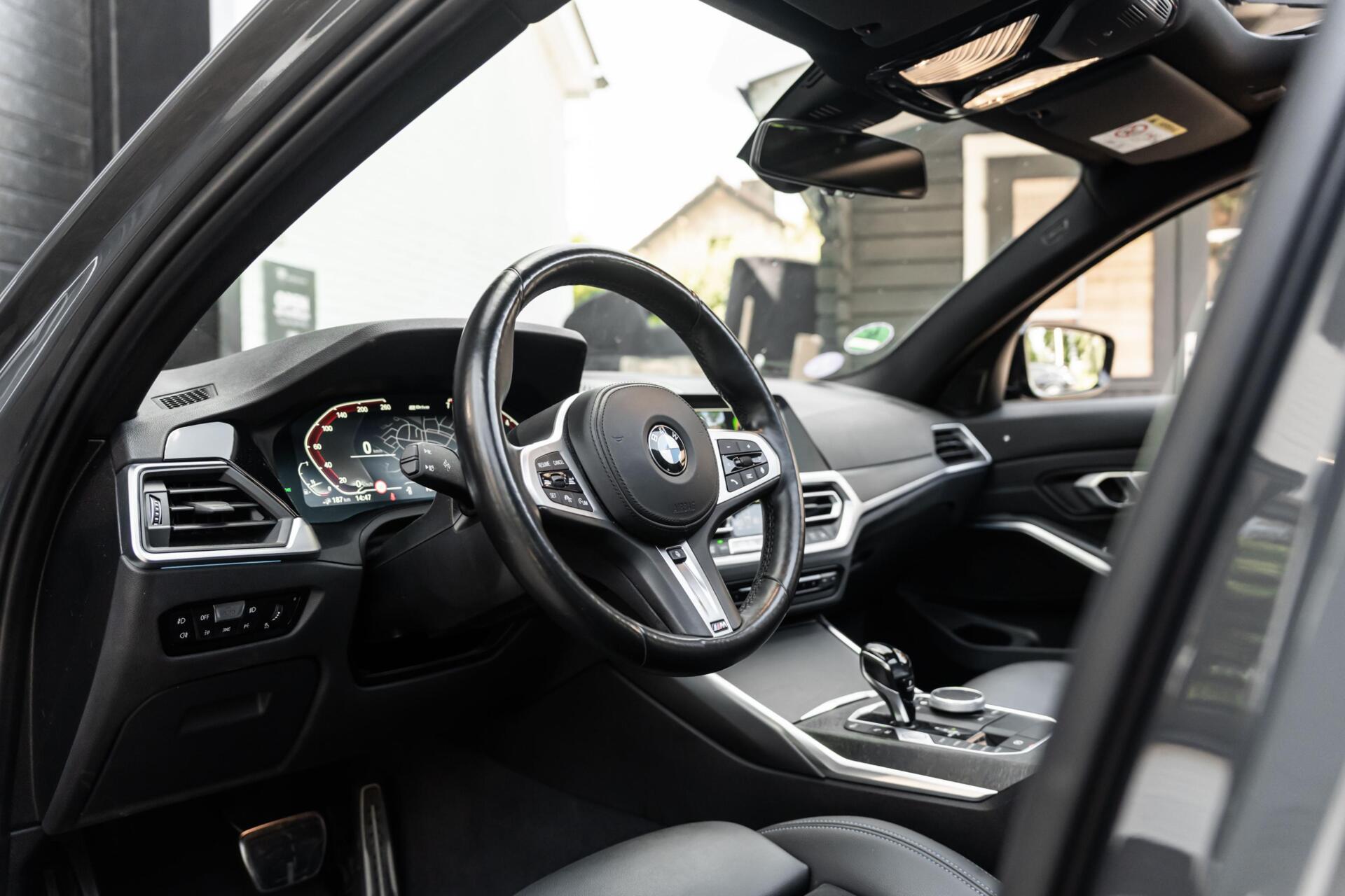 Foto van BMW 330e