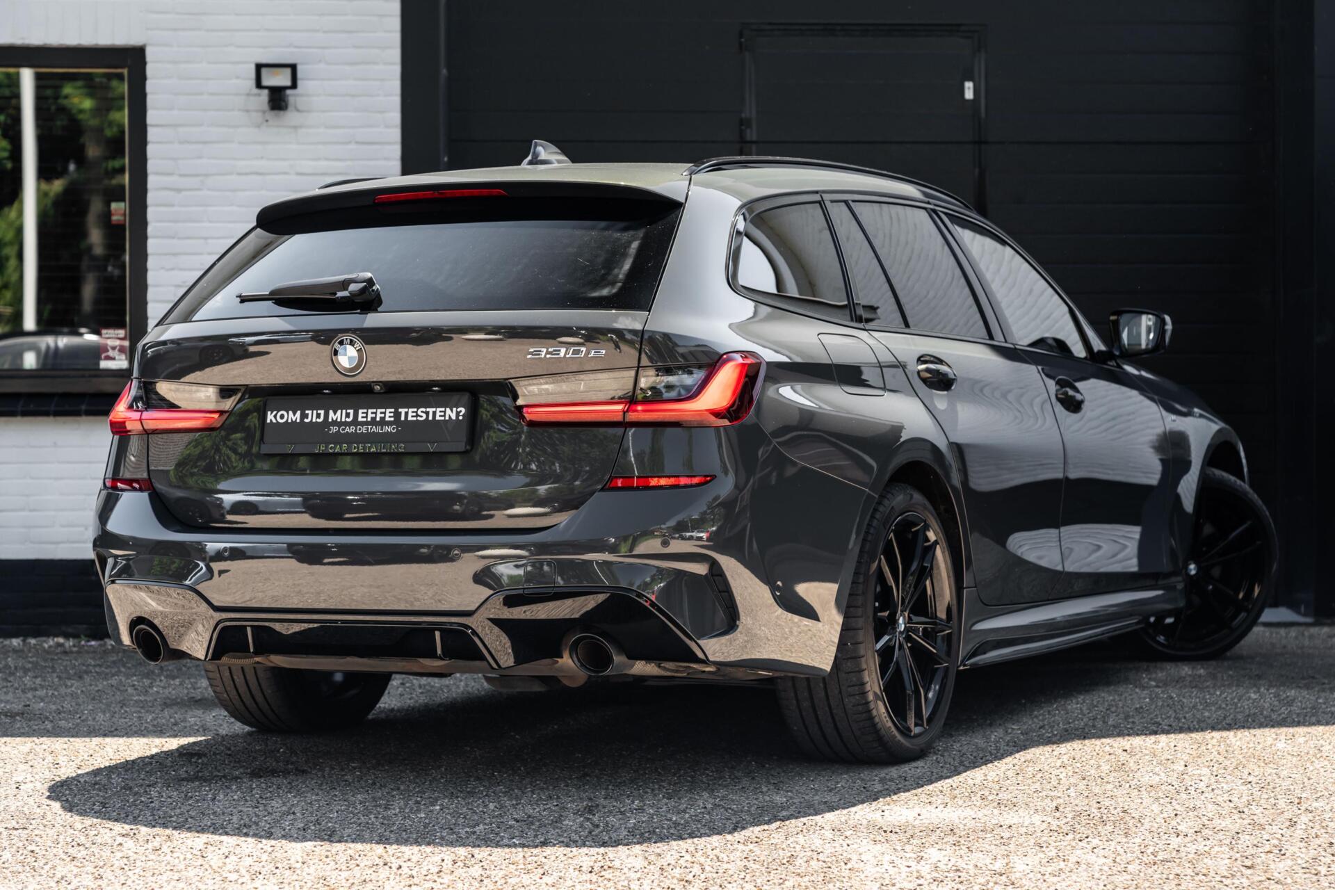 Foto van BMW 330e