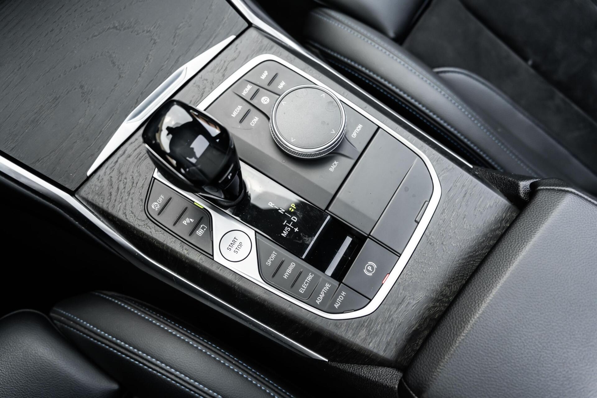 Foto van BMW 330e
