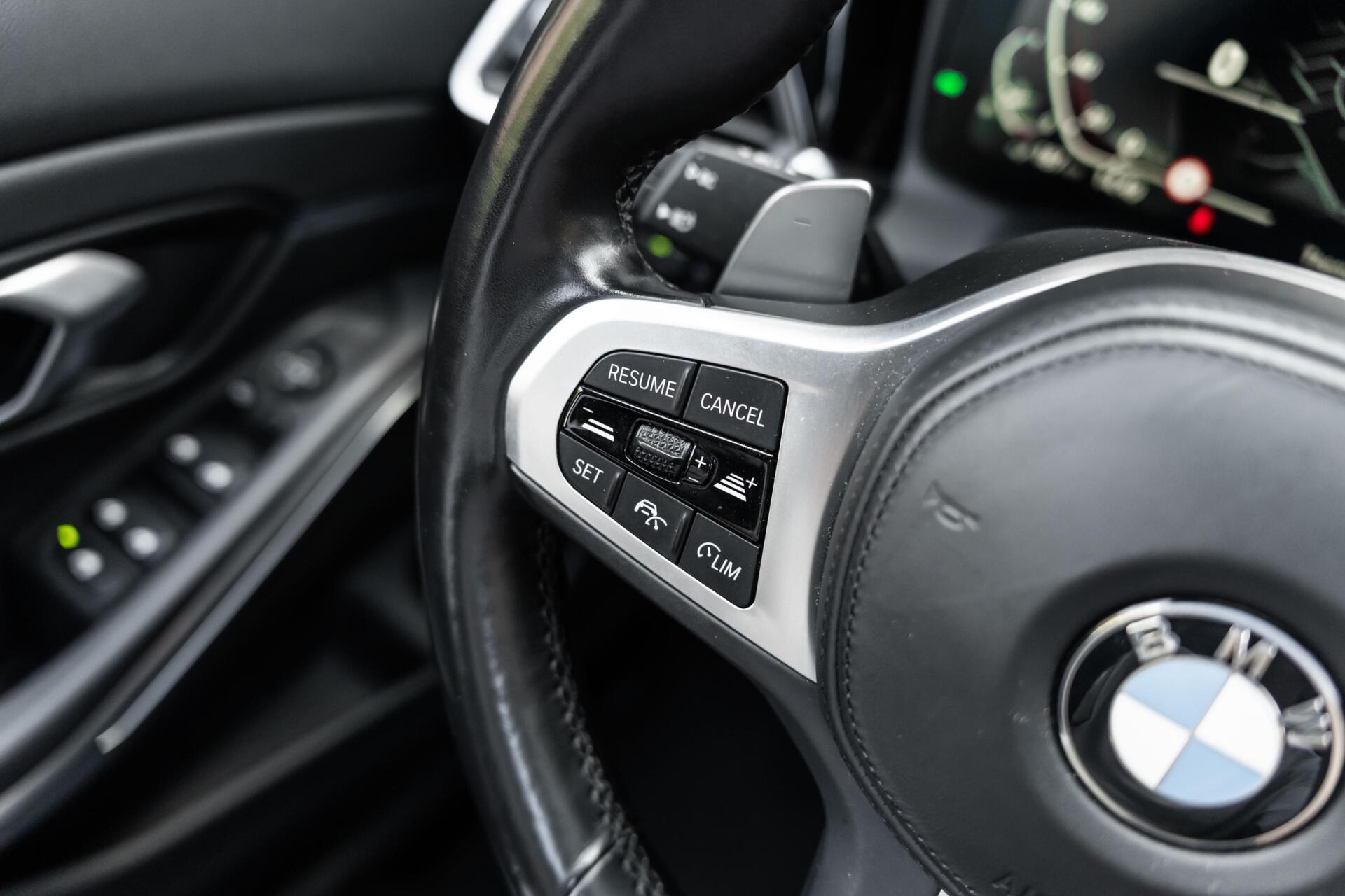Foto van BMW 330e