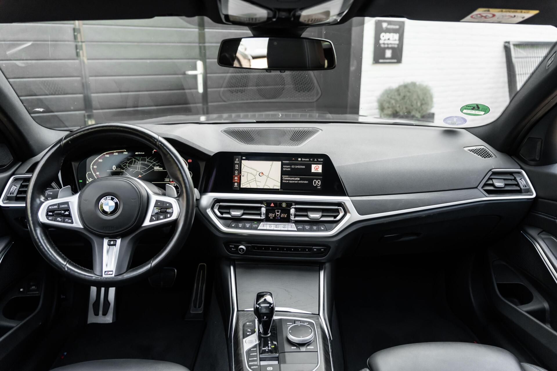 Foto van BMW 330e