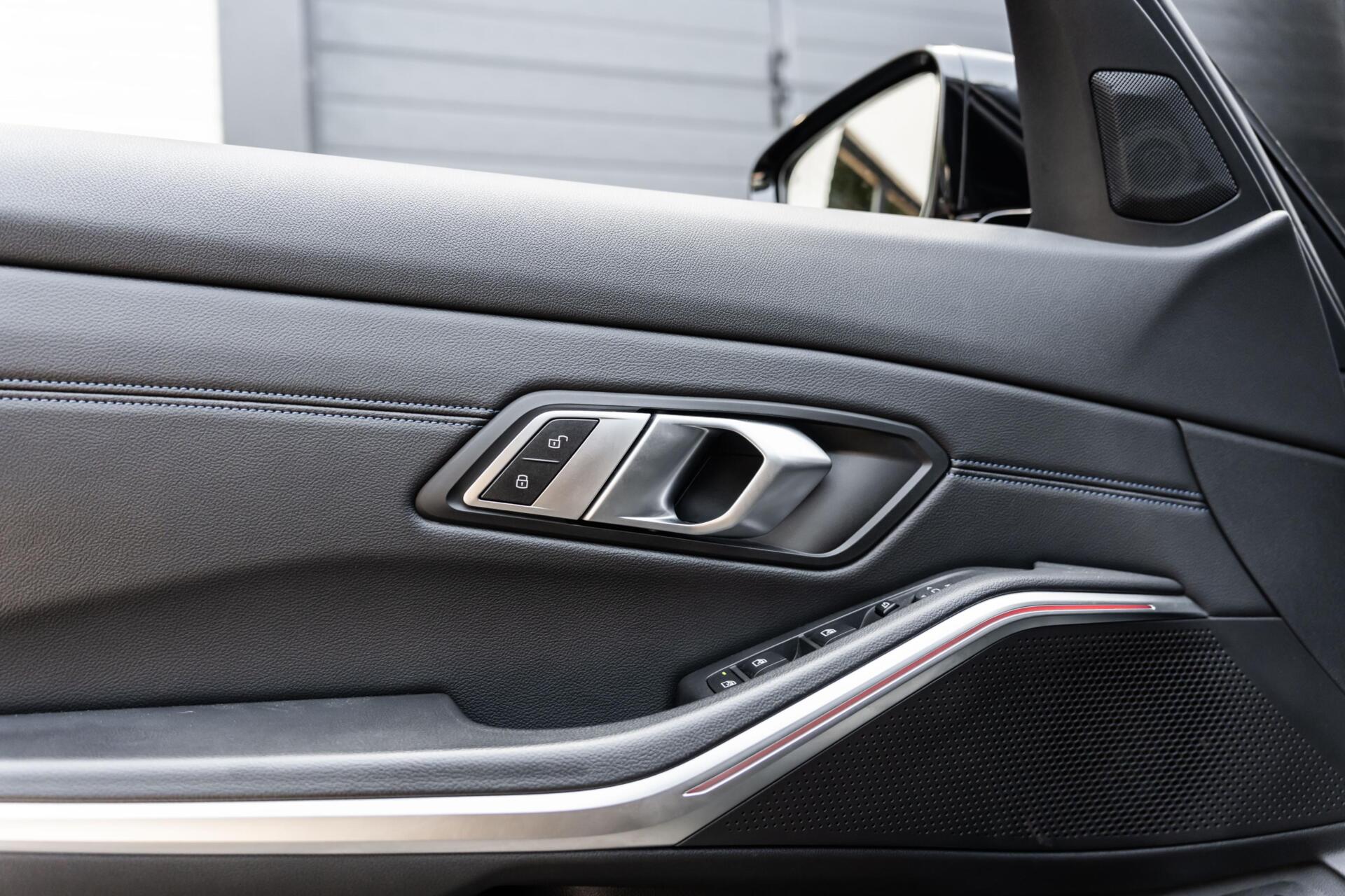 Foto van BMW 330e