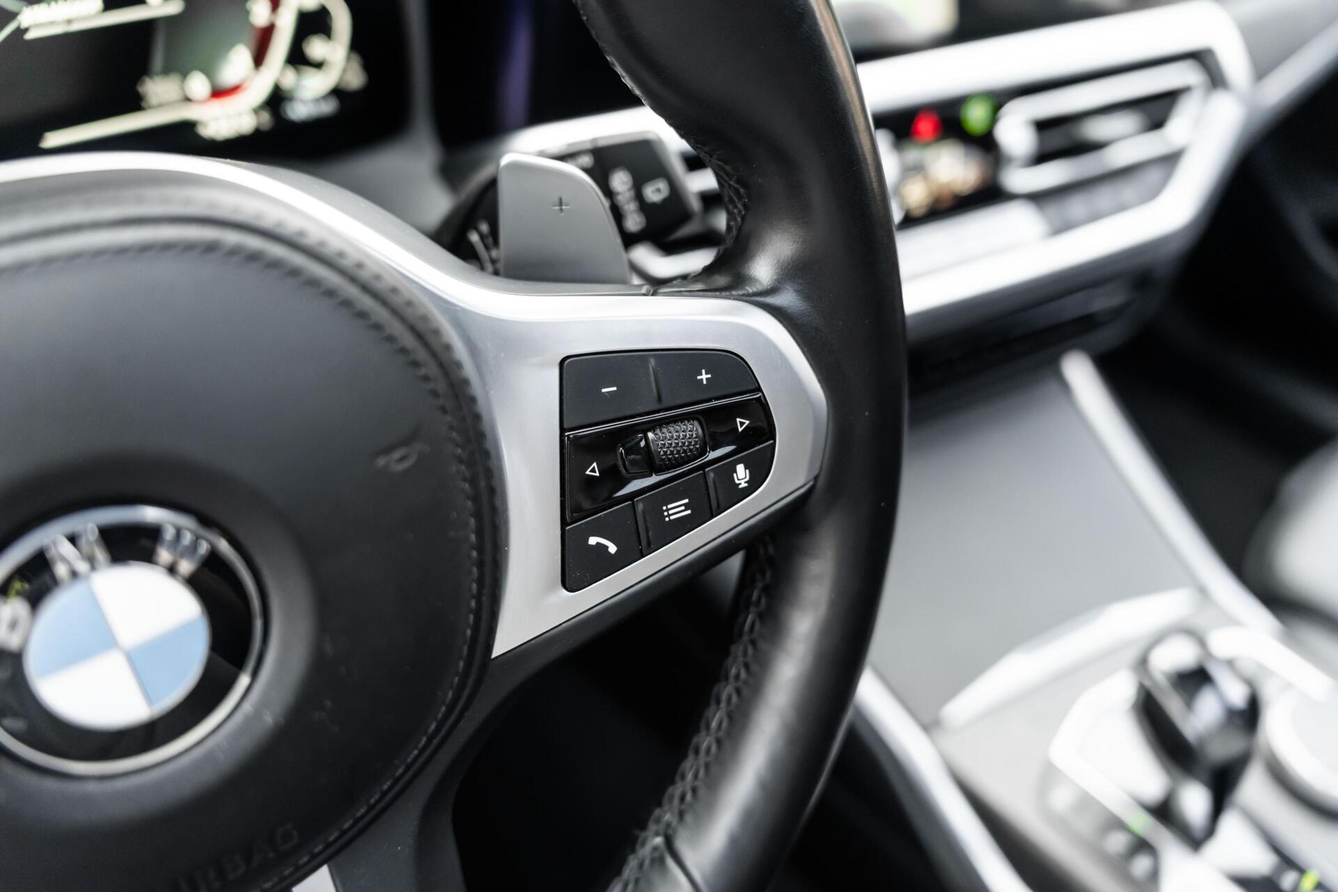 Foto van BMW 330e