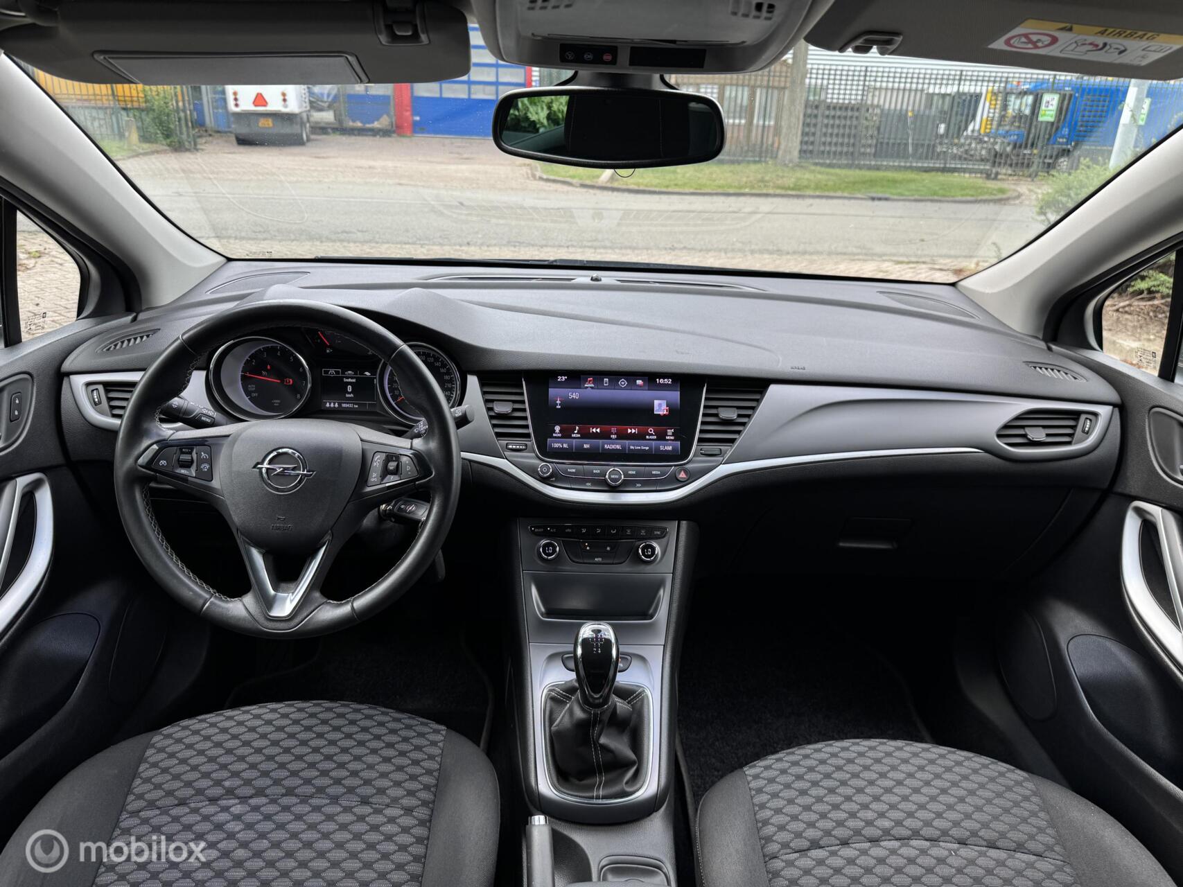 Foto van Opel Astra Sports Tourer