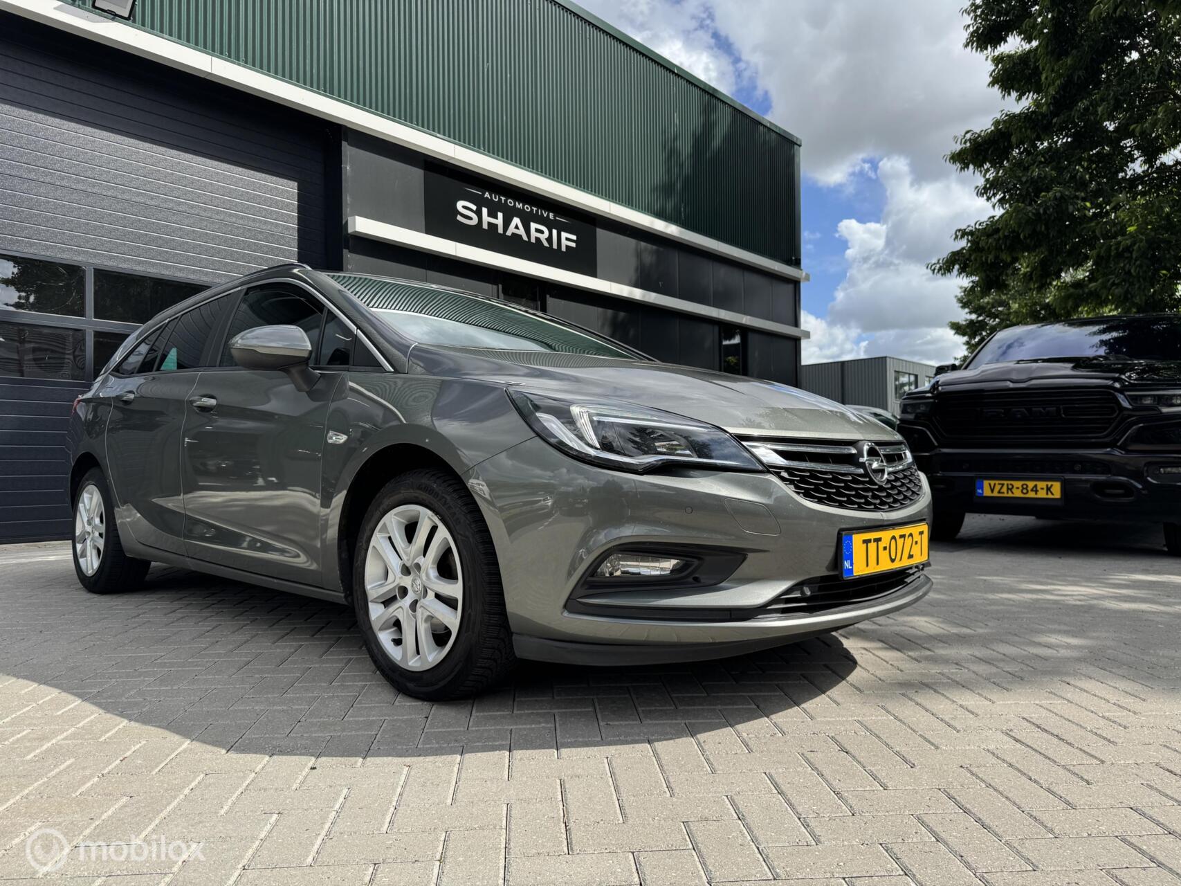 Foto van Opel Astra Sports Tourer