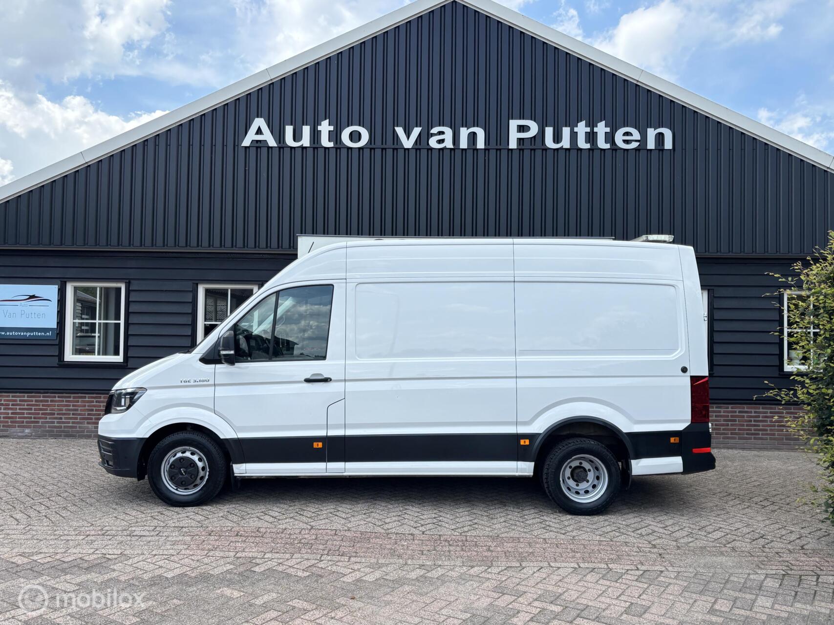 Foto van Man Tge