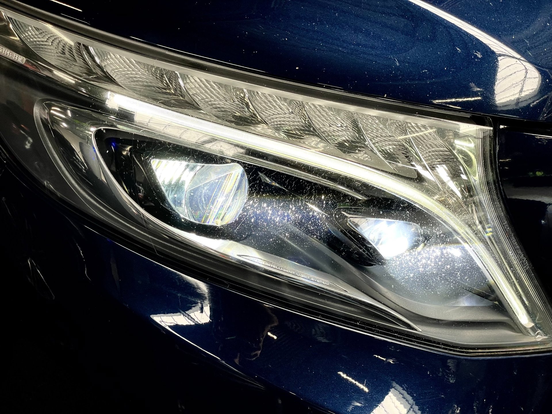 Foto van Mercedes-Benz V-klasse