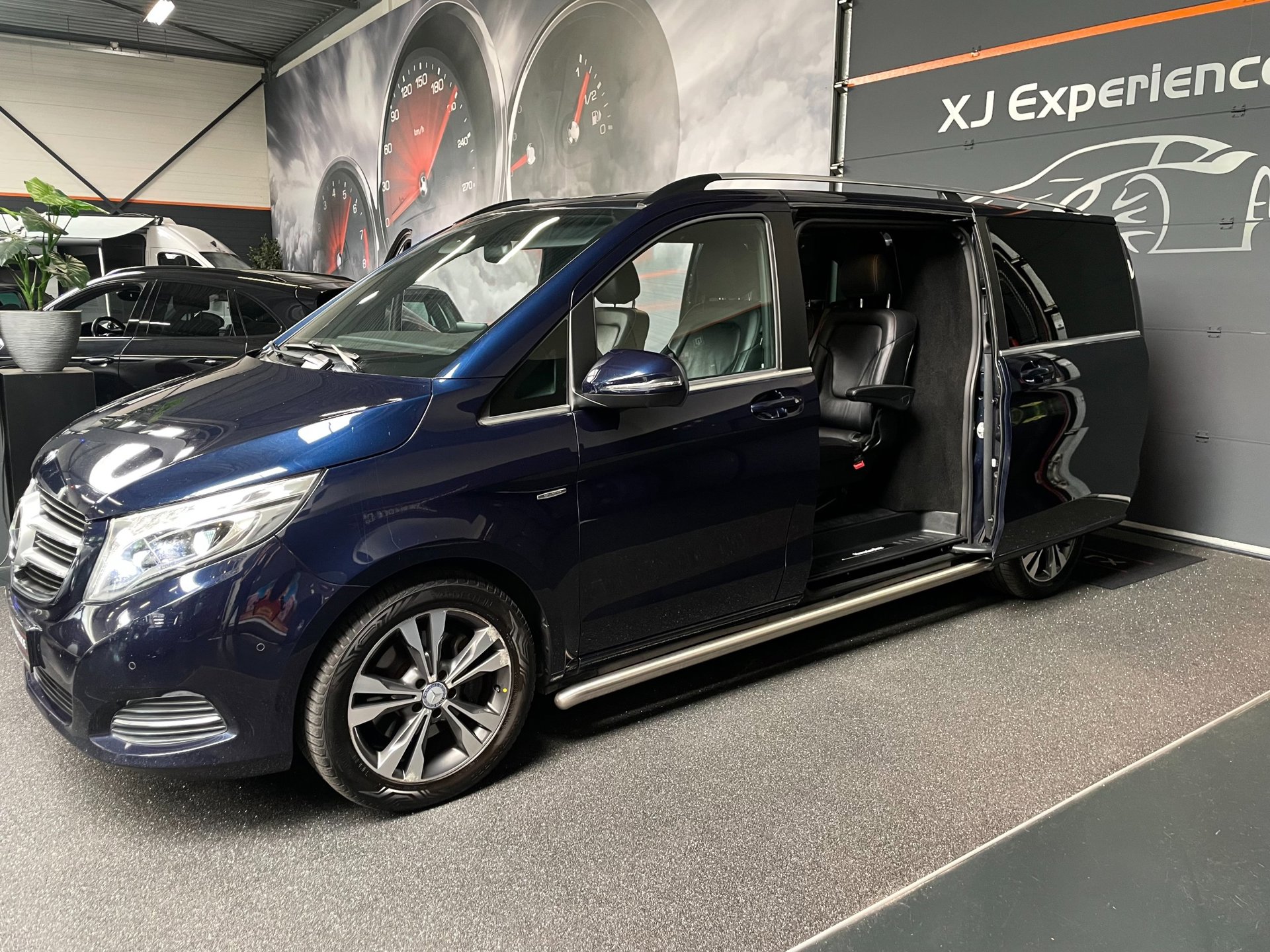 Foto van Mercedes-Benz V-klasse