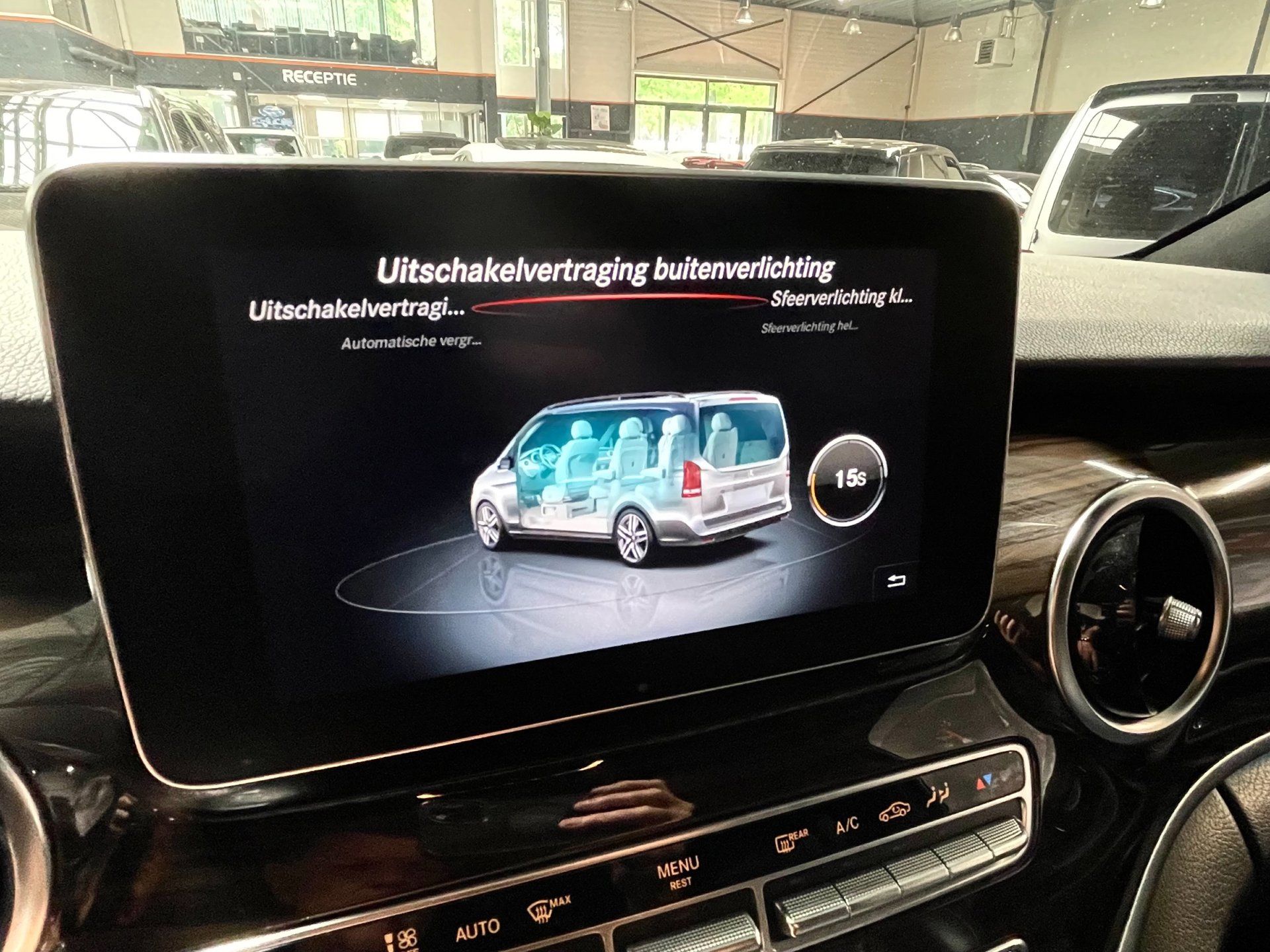 Foto van Mercedes-Benz V-klasse