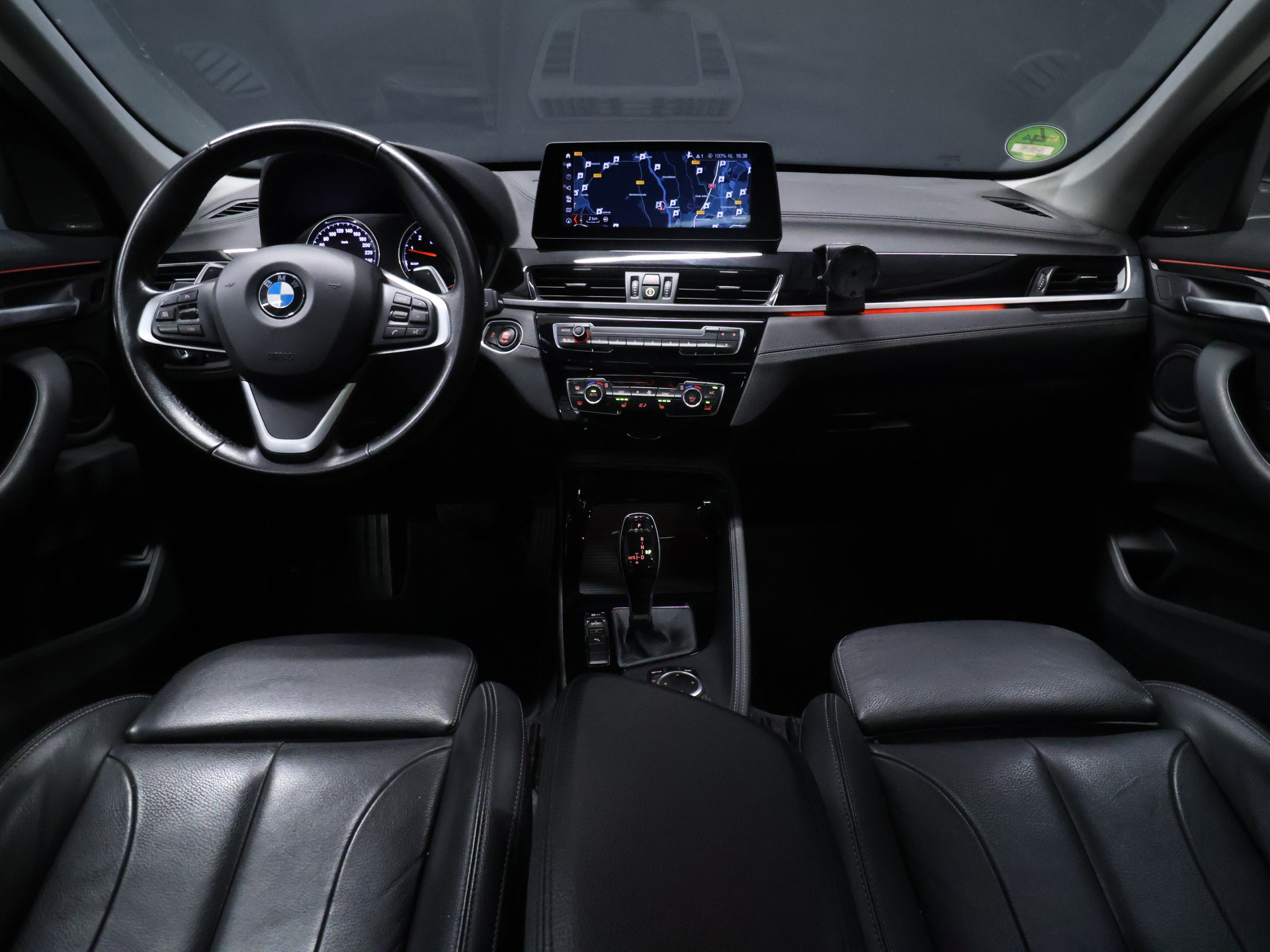 Foto van BMW X1 Sdrive20i
