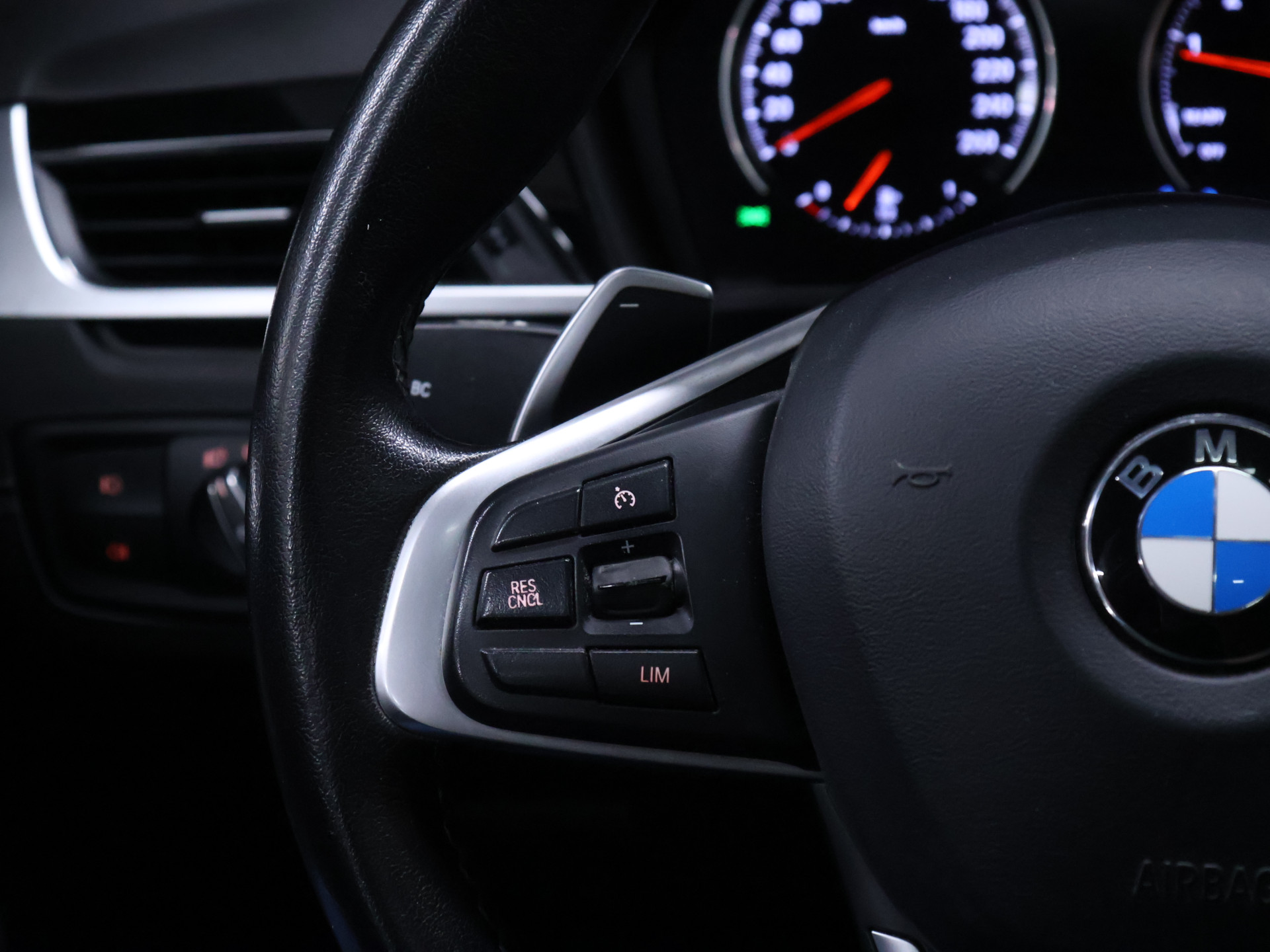 Foto van BMW X1 Sdrive20i