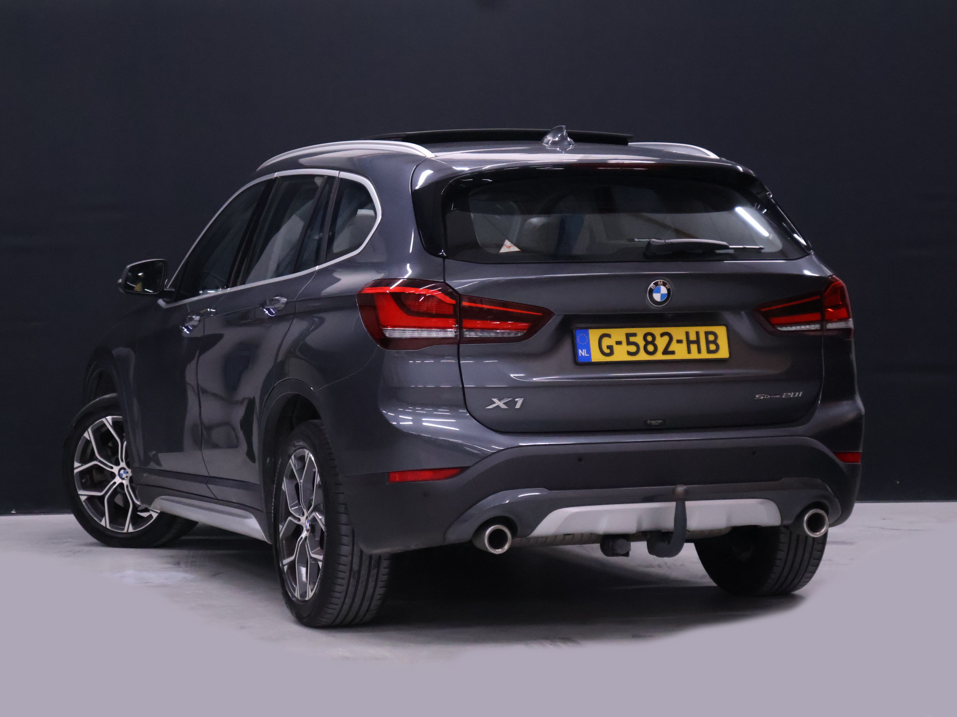Foto van BMW X1 Sdrive20i