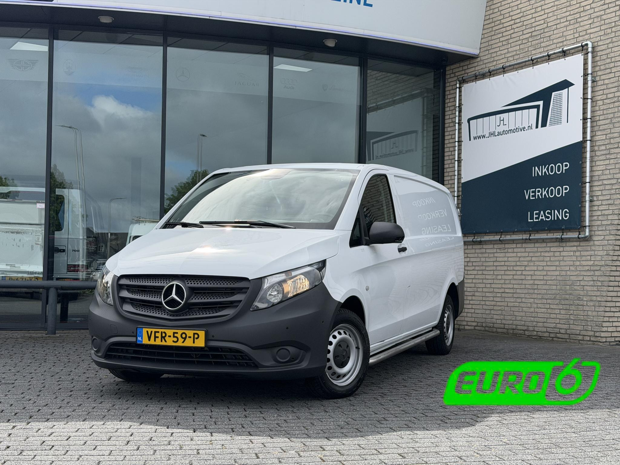 Mercedes-Benz Vito 111 CDI Lang*NAVI*CAM*ECC* 2020 - voorkant