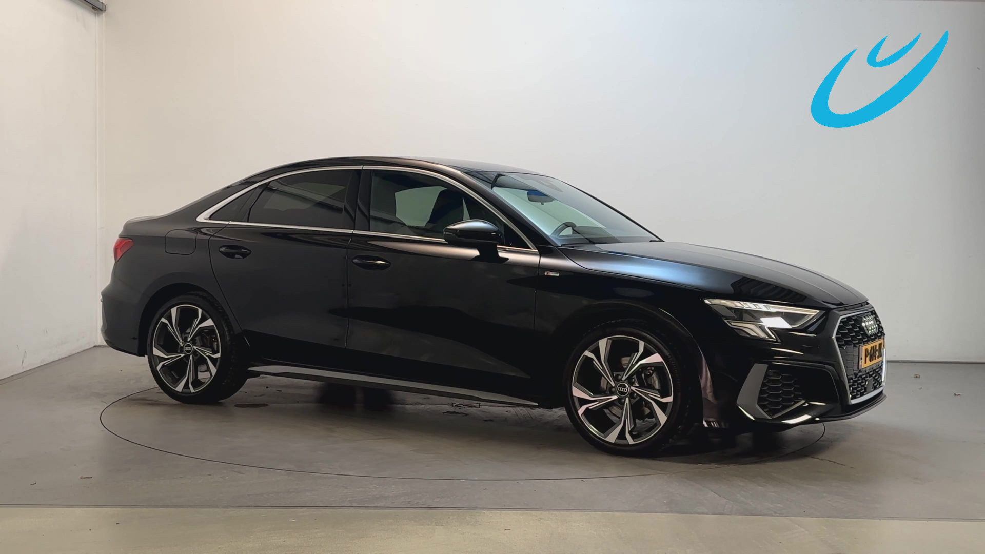 Audi A3 Limousine 35 TFSI S edition S-Line Adaptive Cruise Navigatie App Connect 2022 - voorkant